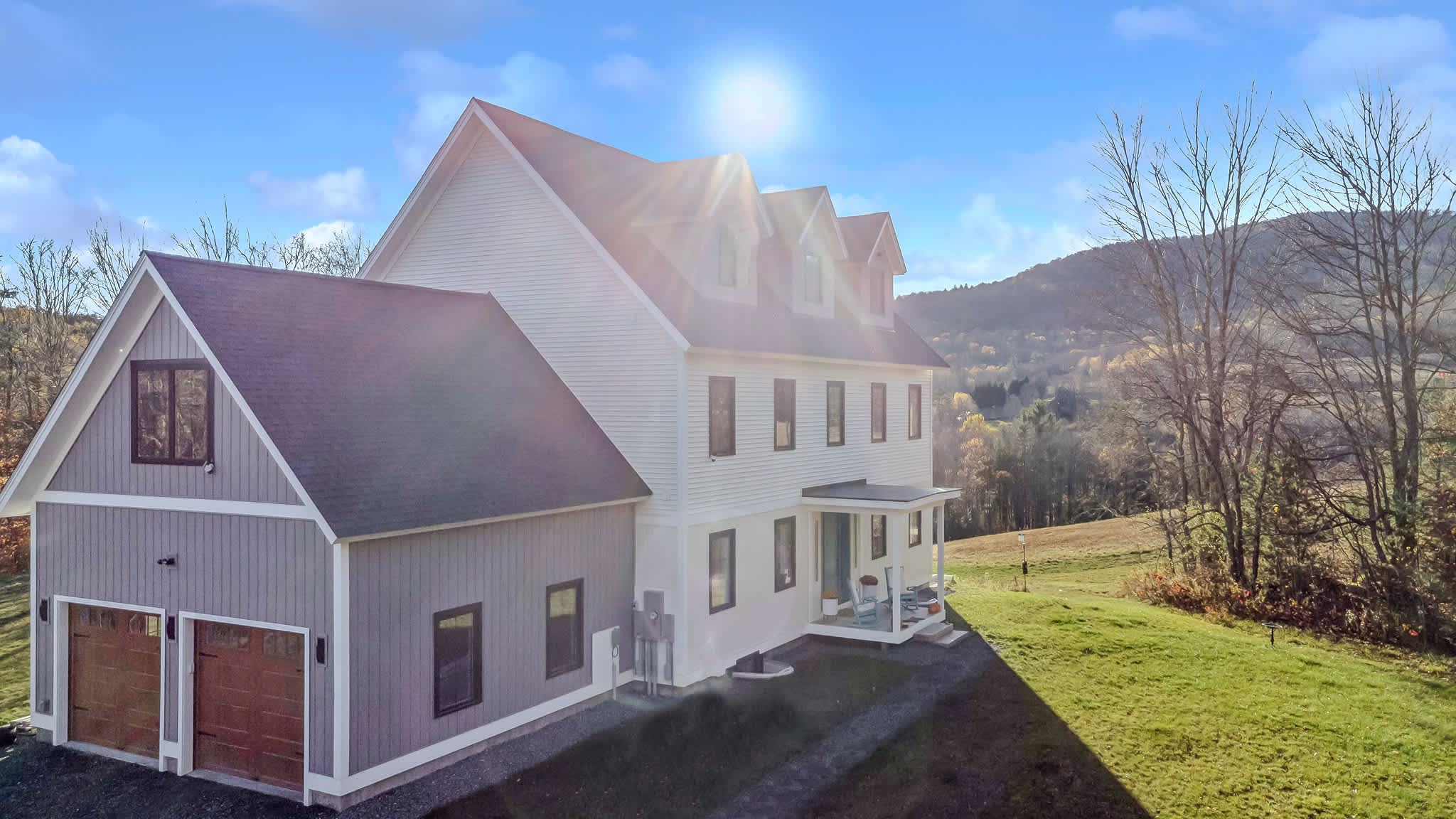 Views! Fireplace, Piano, Hot Tub | Sunnymede Hill