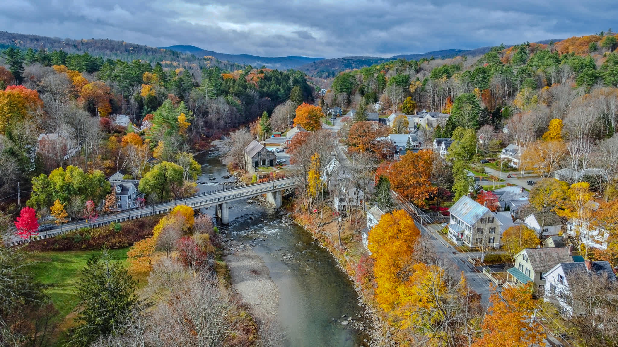 Ottaquechee River, Woodstock | Riverside Vista