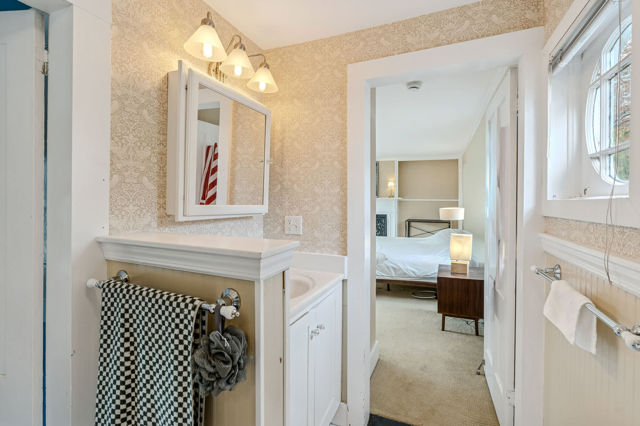 Ottaquechee River, Woodstock | Riverside Vista