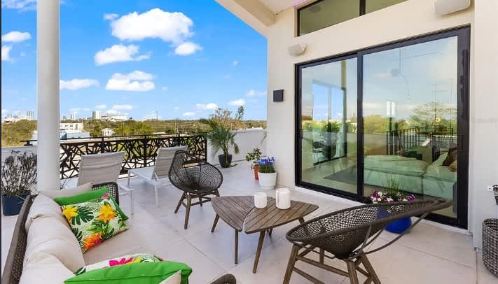 St Pete Luxury Home | Downtown | Central | Balcony