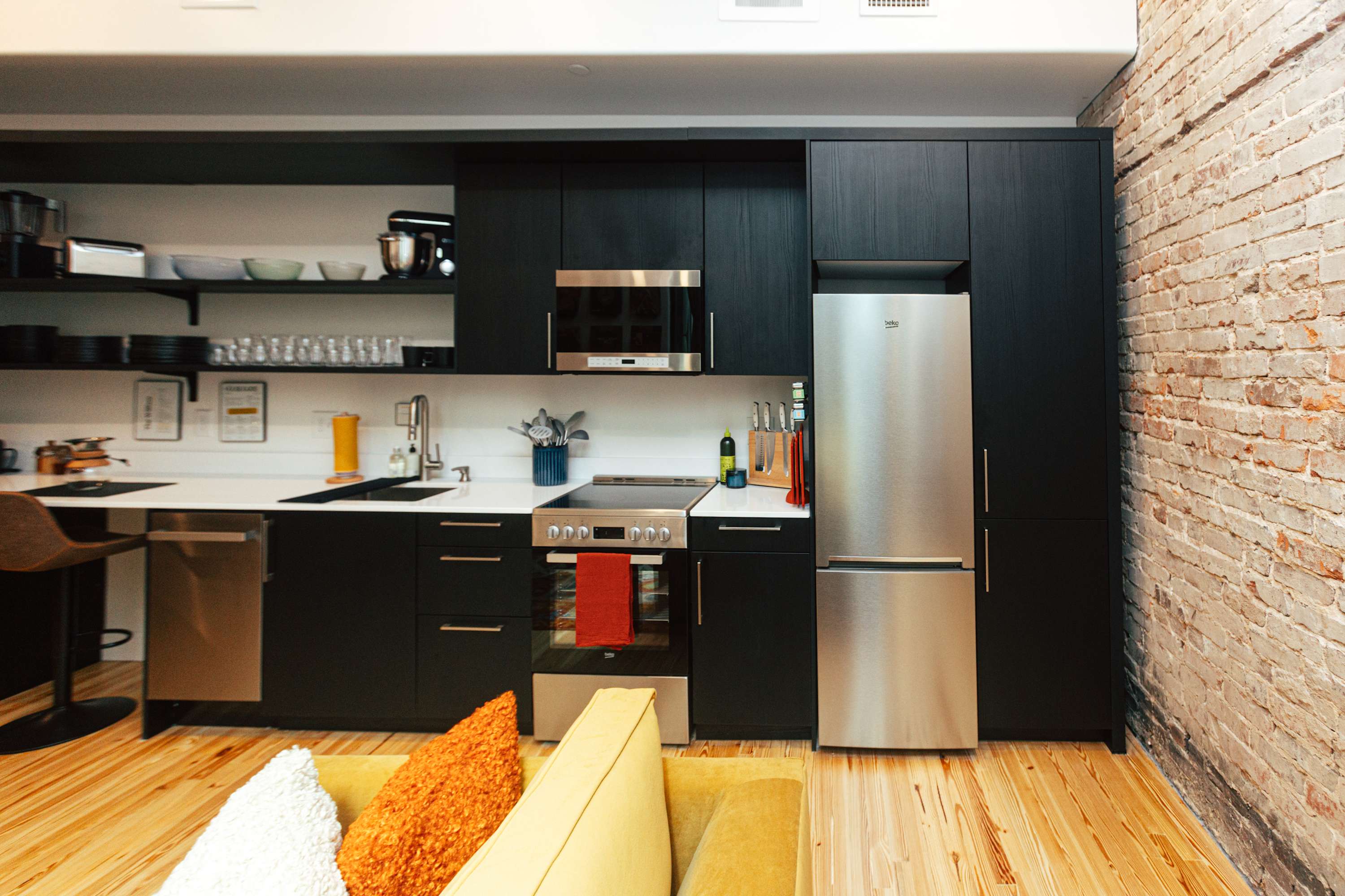 Loft 303 - The William - Atrium - Chic - Walkable