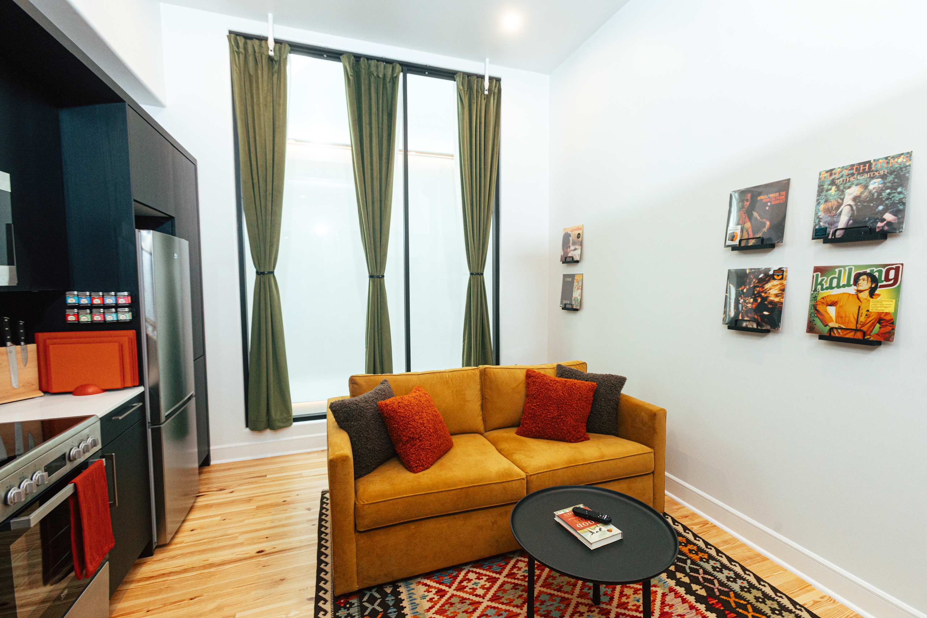 Loft 305 - The William - Atrium - Live, Work, Walk