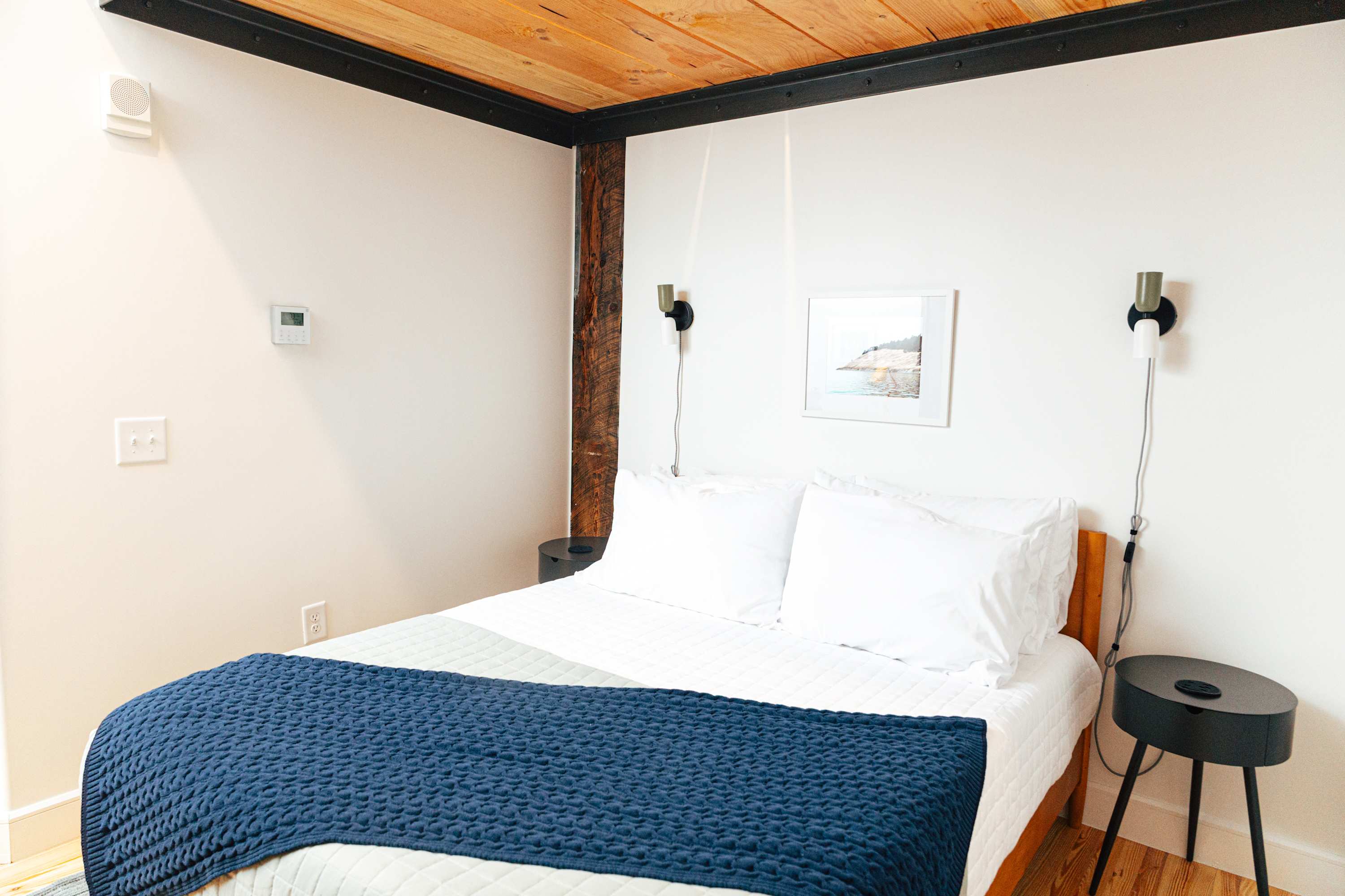Loft 307 - The William - Vinyl - Downtown Vibes