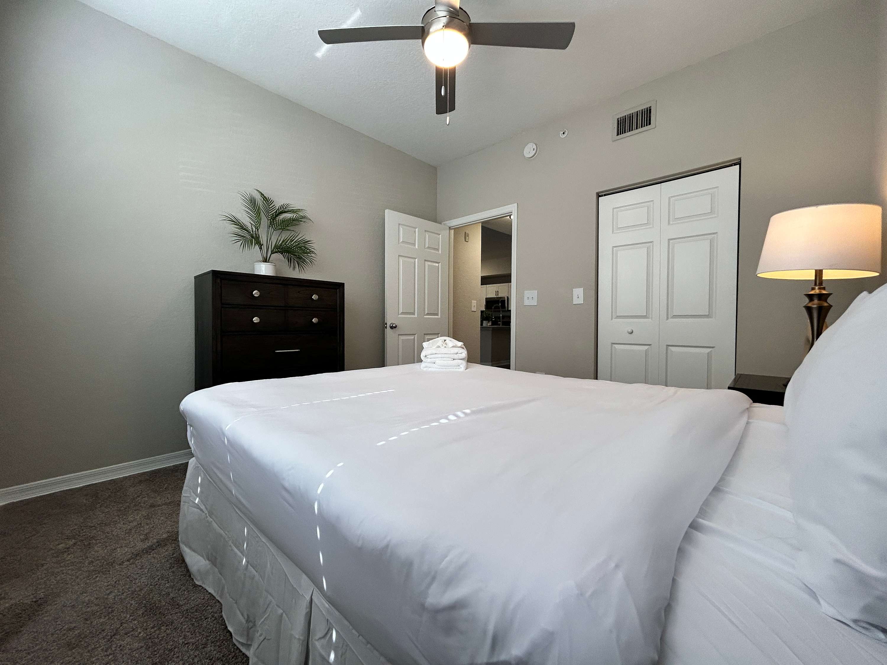 2 BR with Private Garage, Boutique Shops & Pond Views