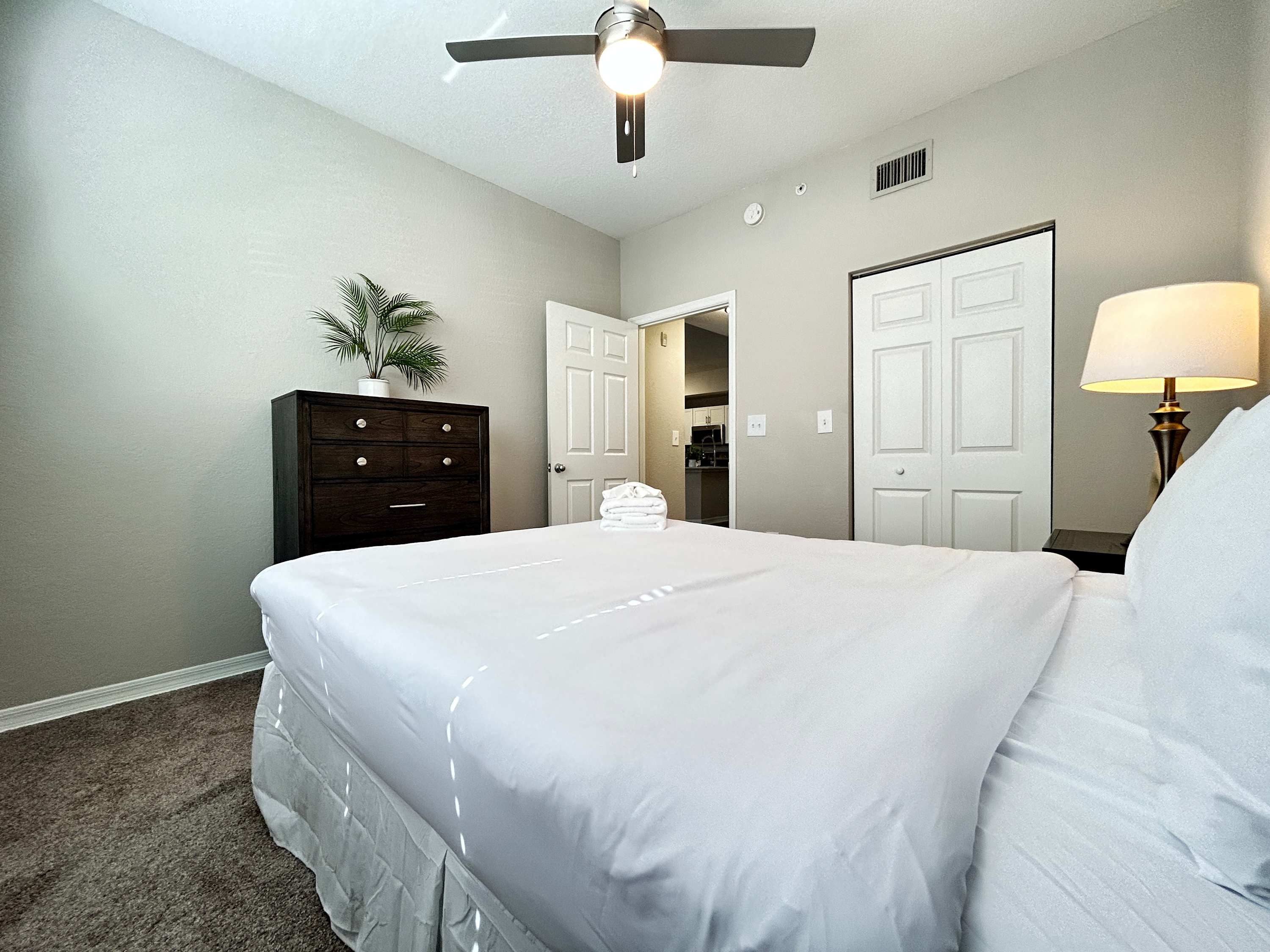 2 BR with Private Garage, Boutique Shops & Pond Views