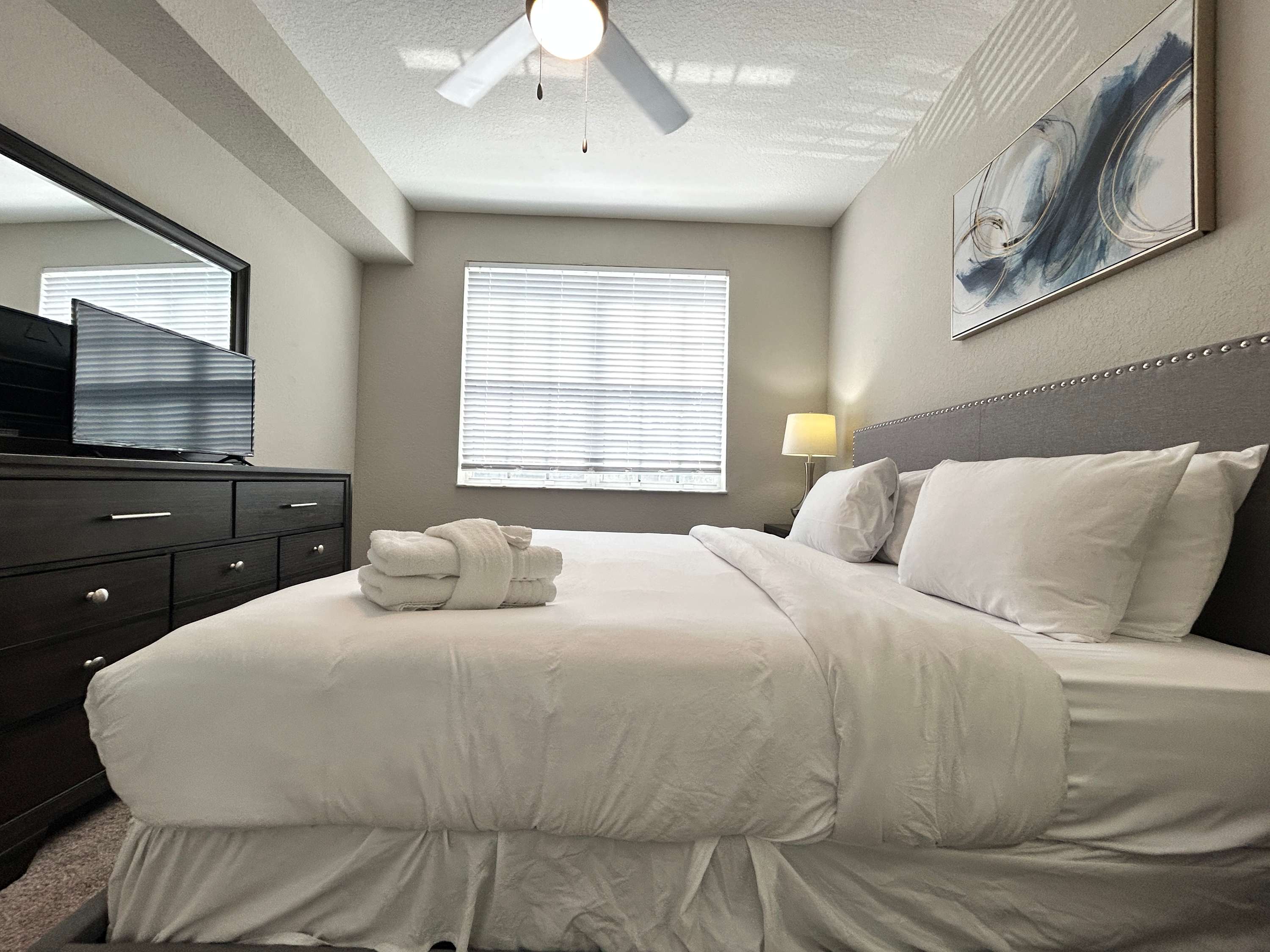 2 BR with Private Garage, Boutique Shops & Pond Views