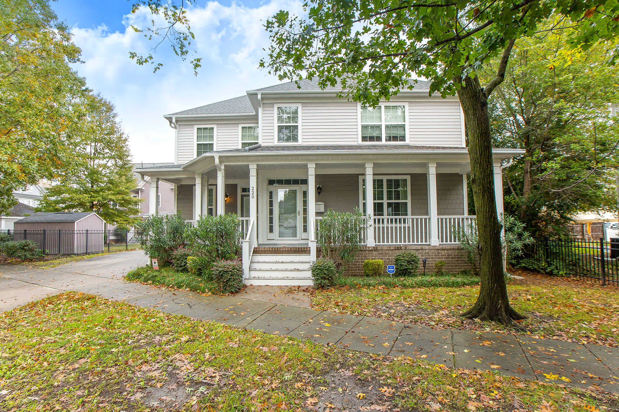 Sojourn Beautiful Family Home with Backyard in Ghent — Norfolk, VA — vacation rental