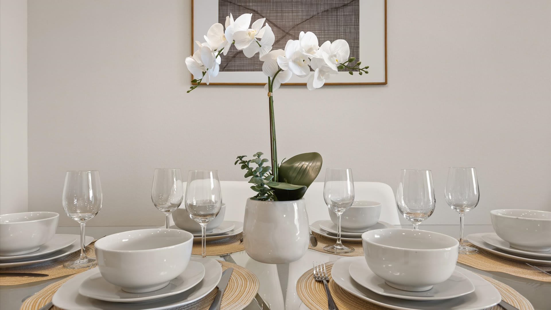 Indoor dining area with full dining set