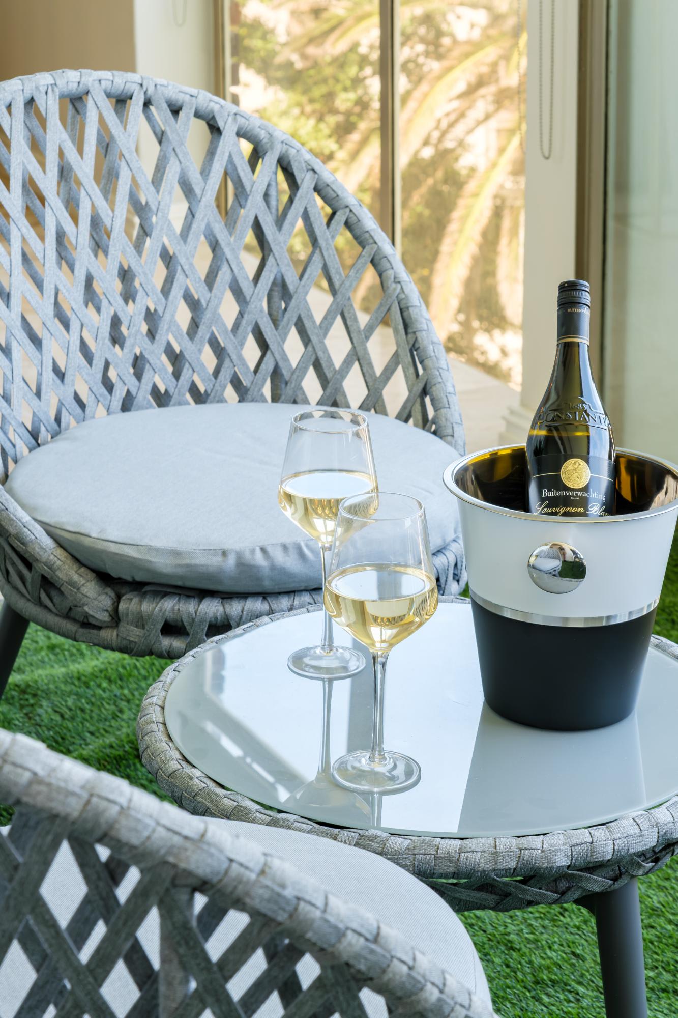 Camps Bay Seaside Beach View Apartment Palm Bay 6