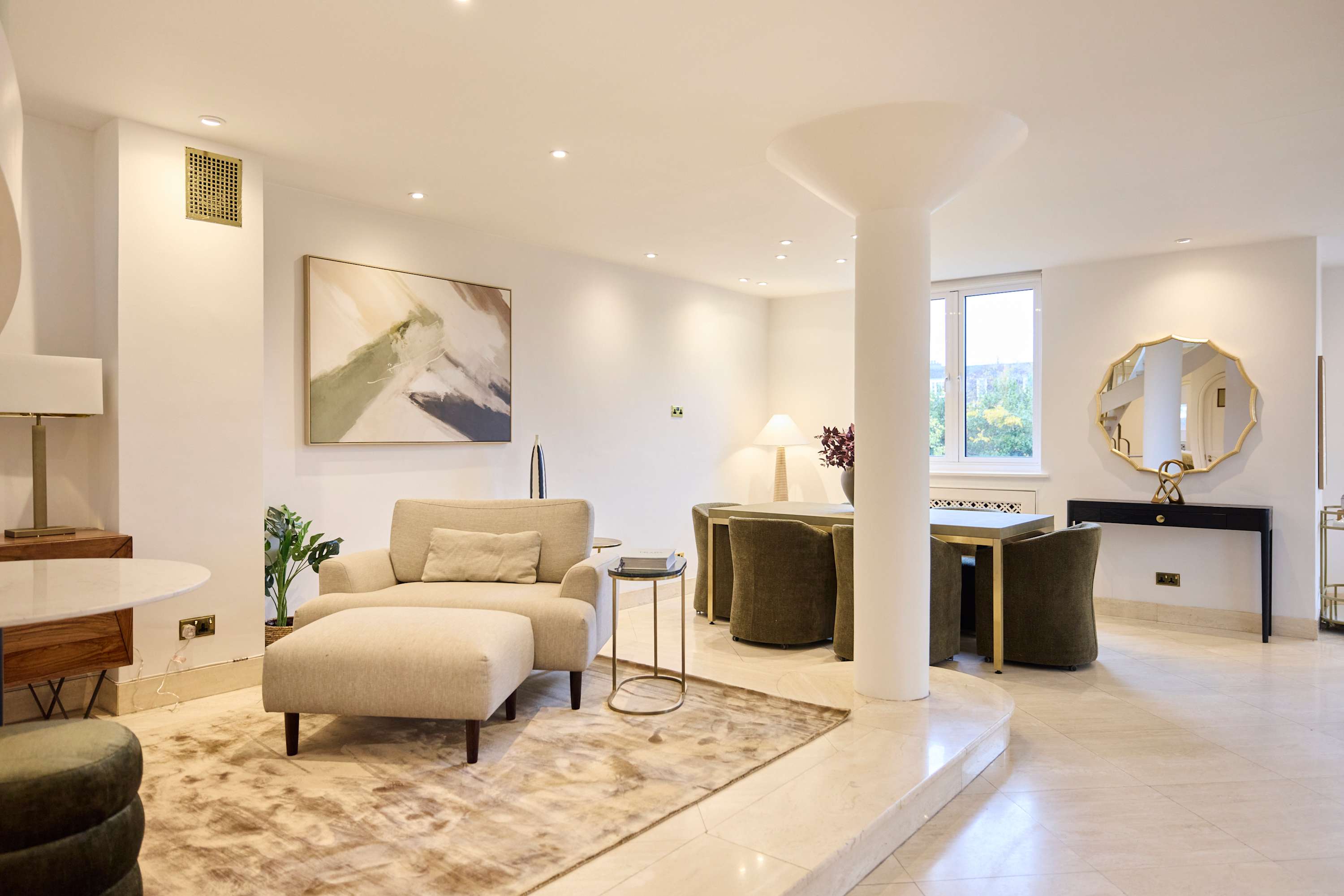 St John's Wood Penthouse in Avenue Road 22 NW8 6BU - Property image 12 - VivreStays
