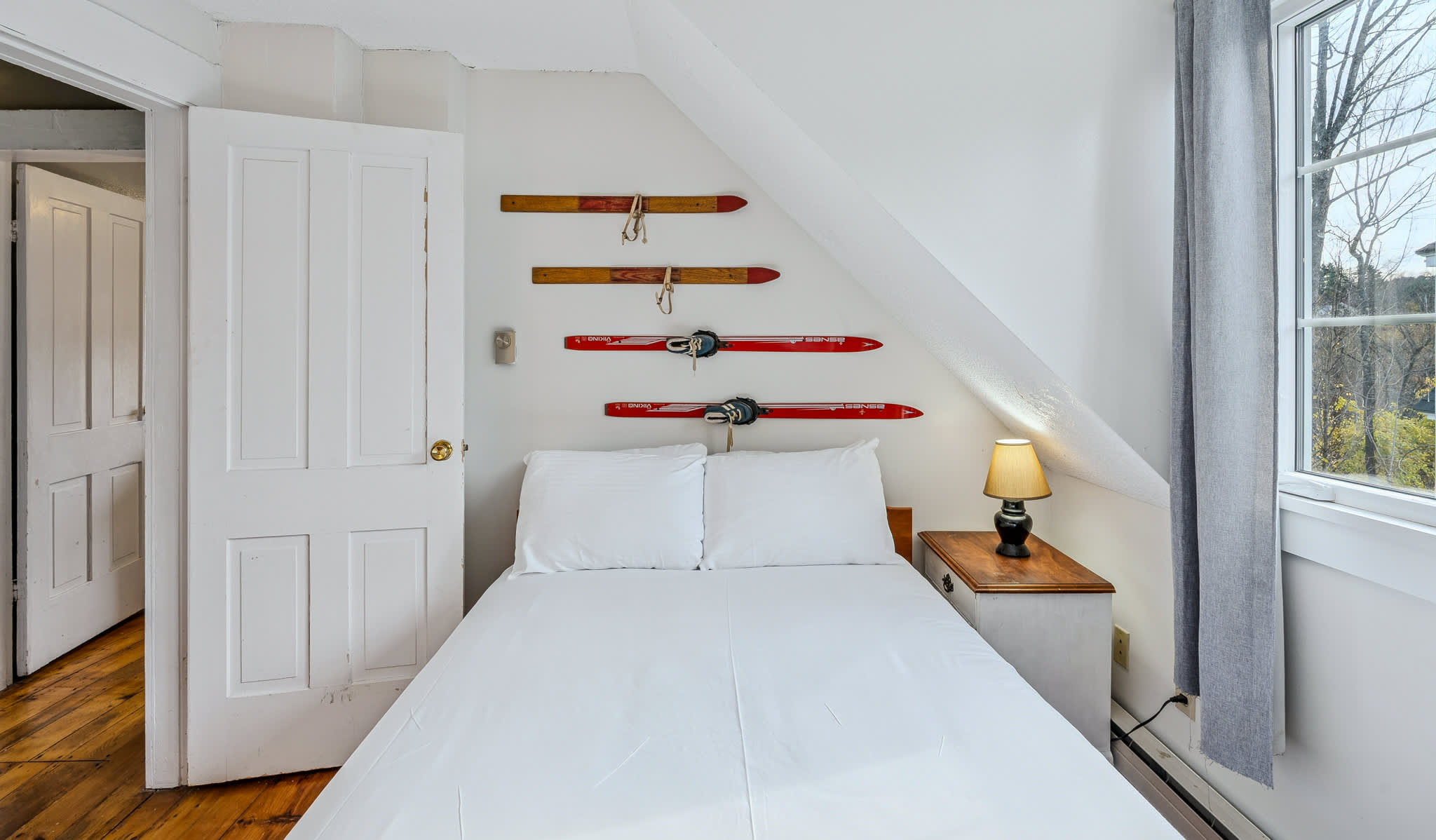 Historic Charm, Walk to Village | Mill House