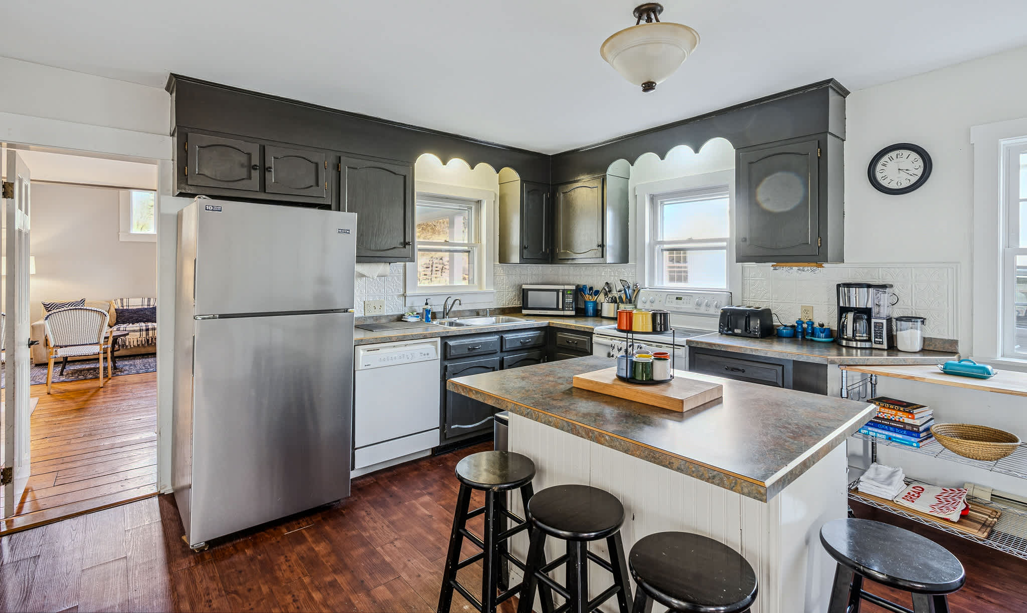 Historic Charm, Walk to Village | Mill House