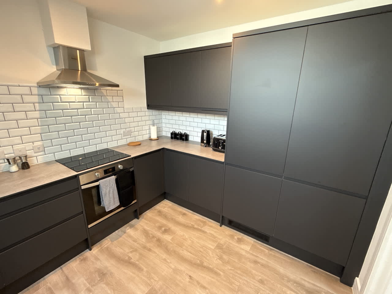 Penthouse 2 bed, 1 bathroom property in centre in Queen Street 20 OX14 3LN - Property image 4 - VivreStays