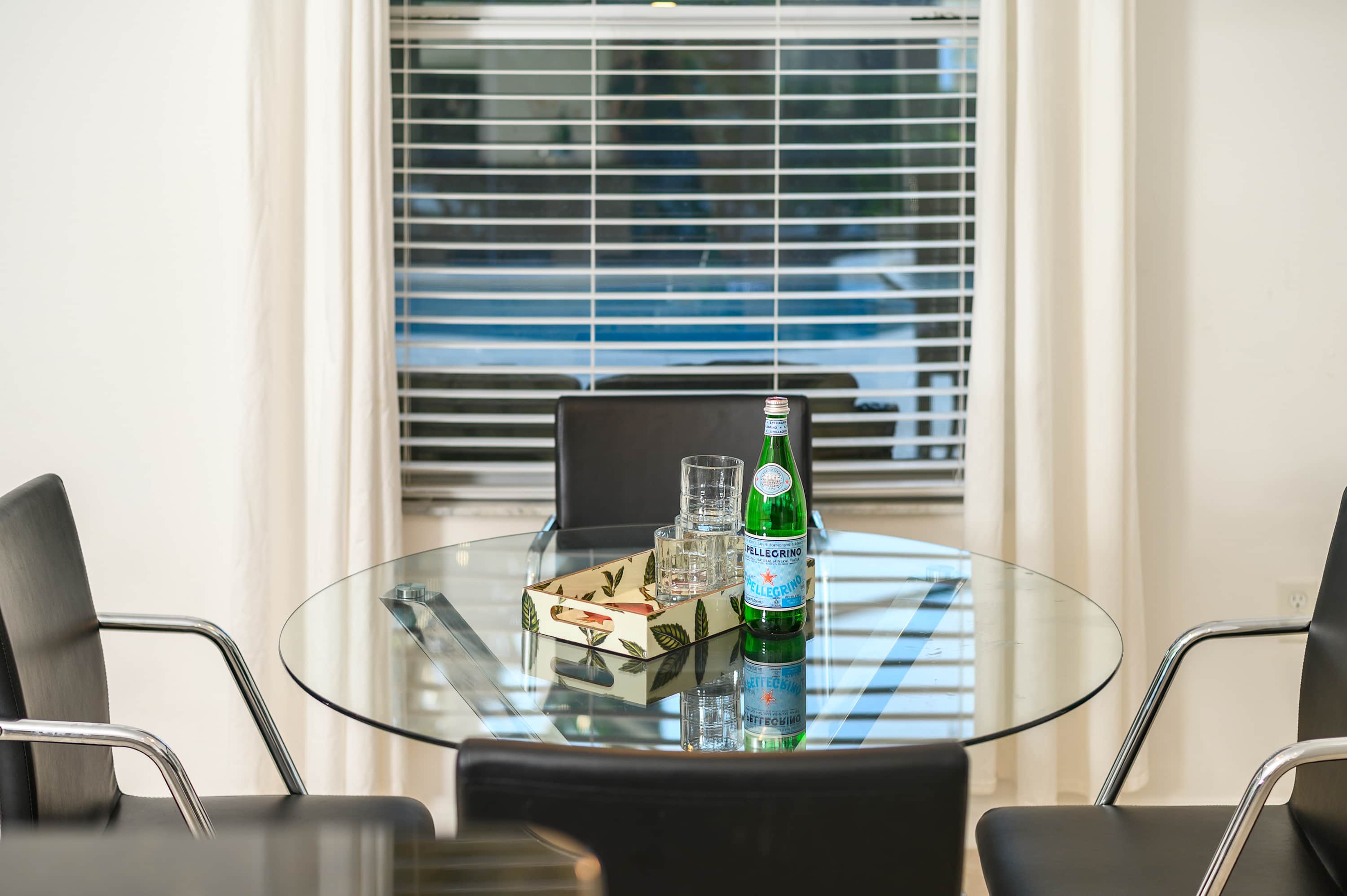 Spacious family home w/ heated pool and game room