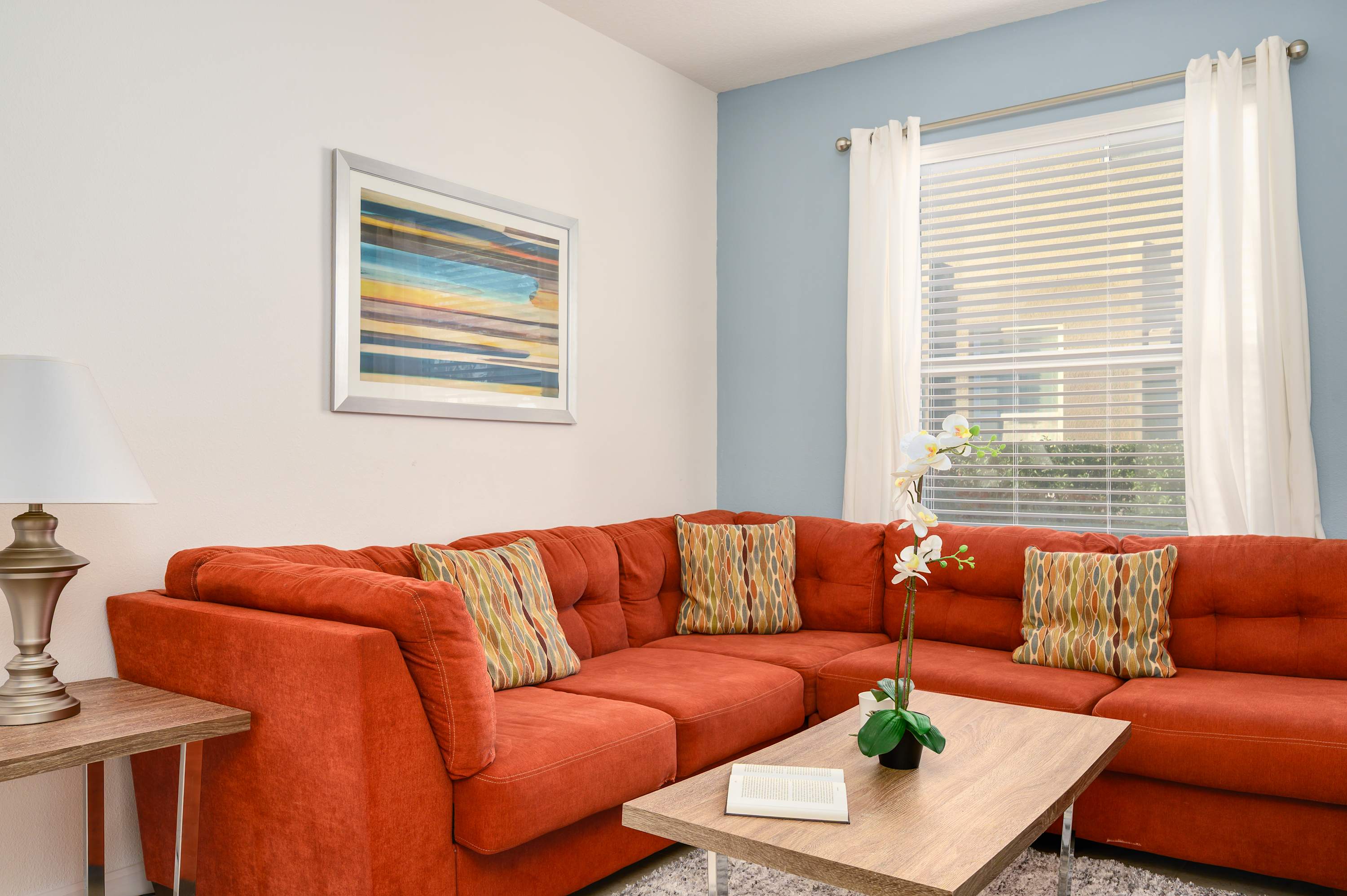 Spacious family home w/ heated pool and game room