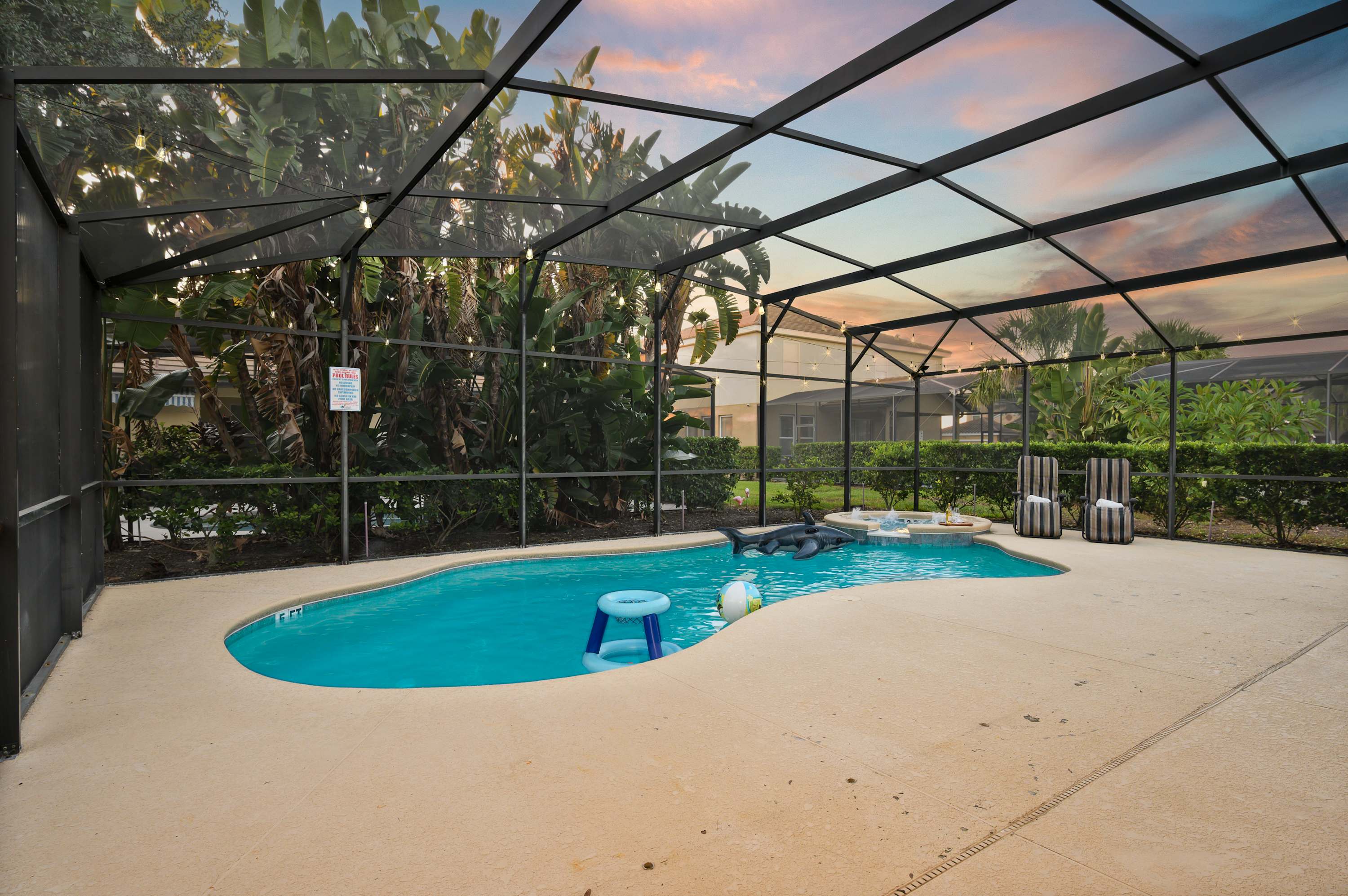 Spacious family home w/ heated pool and game room