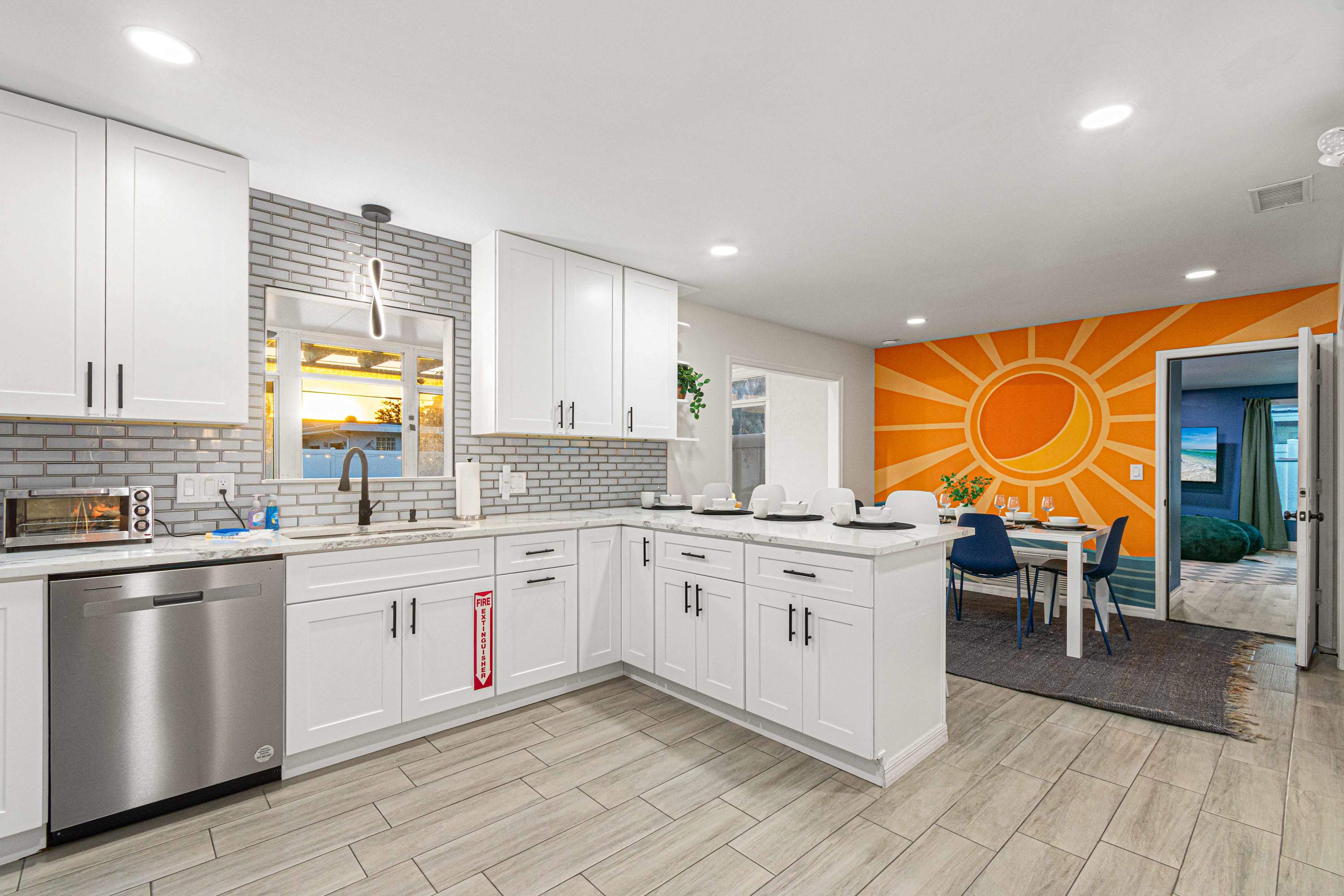 Tropical boho retreat w/private salt pool & games