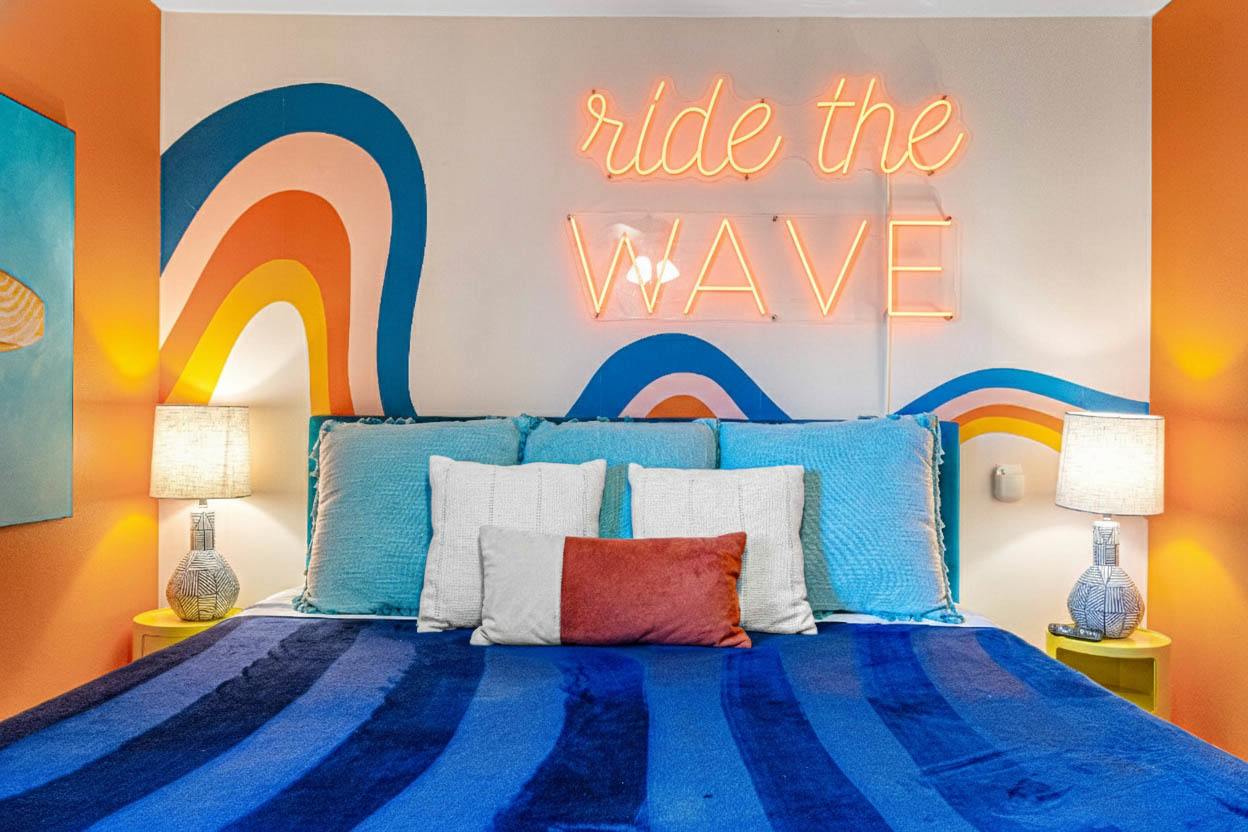 Tropical boho retreat w/private salt pool & games