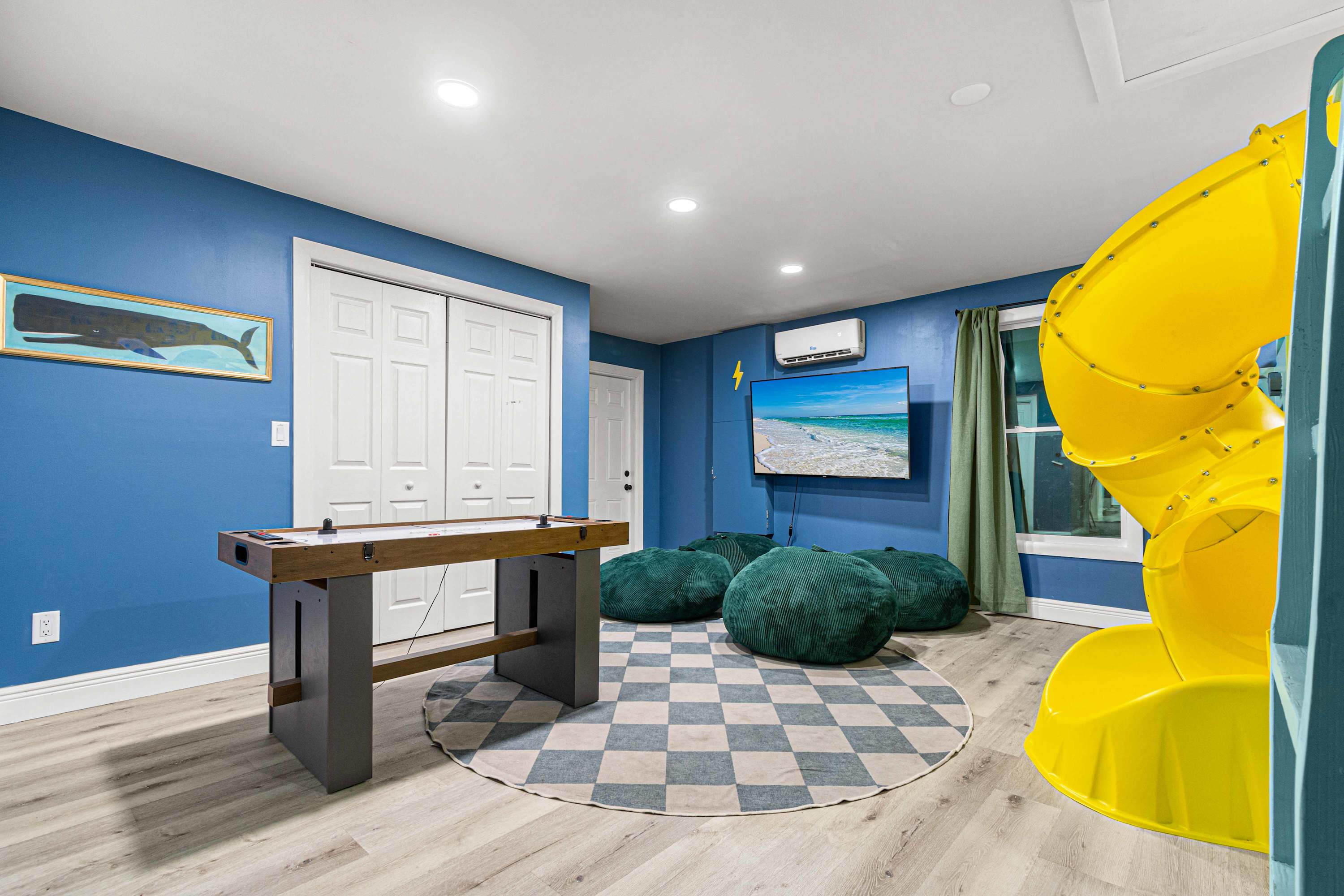 Kids bedroom side view