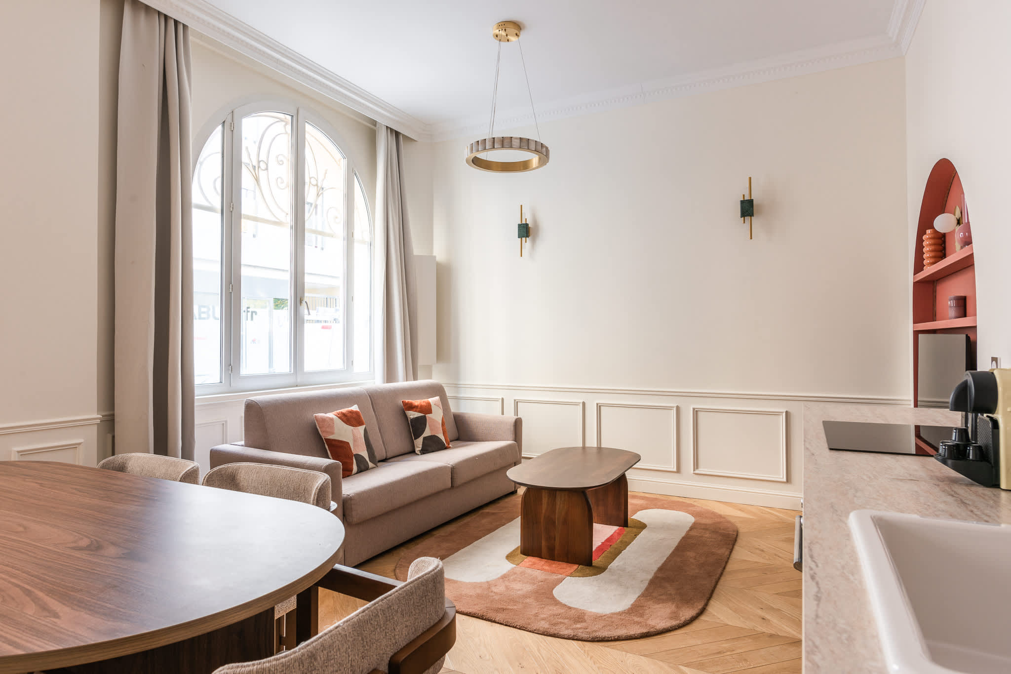 Paris Conciergerie - Stylish and quiet apartment - 2 bedrooms with Netflix — Paris, Île-de-France — vacation rental