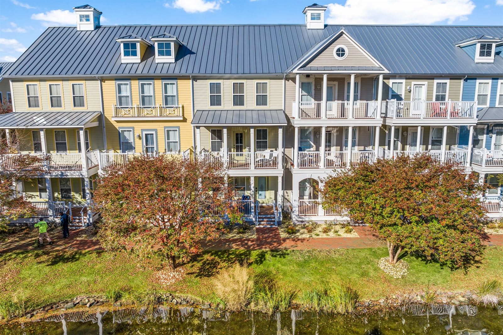 Sunset Island -5BR, Sleeps 12/ indoor outdoor pool — Ocean City, MD — vacation rental