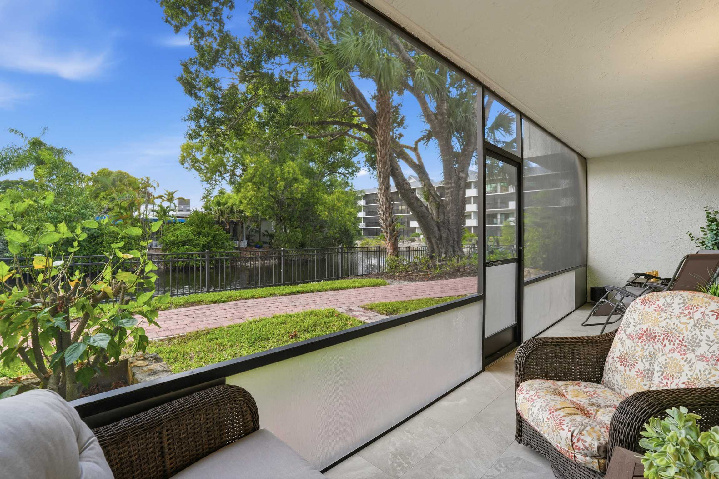 G 144 First Floor End Unit With Lake Views 24