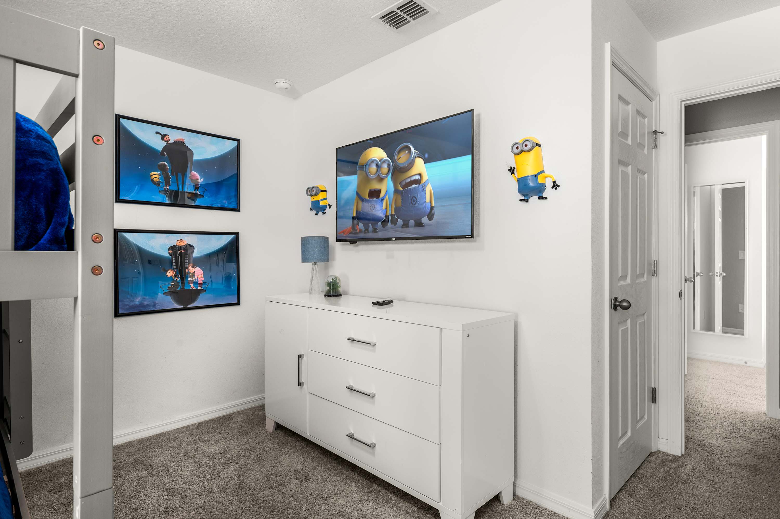 Luxury villa w/pool & hot tub near Disney