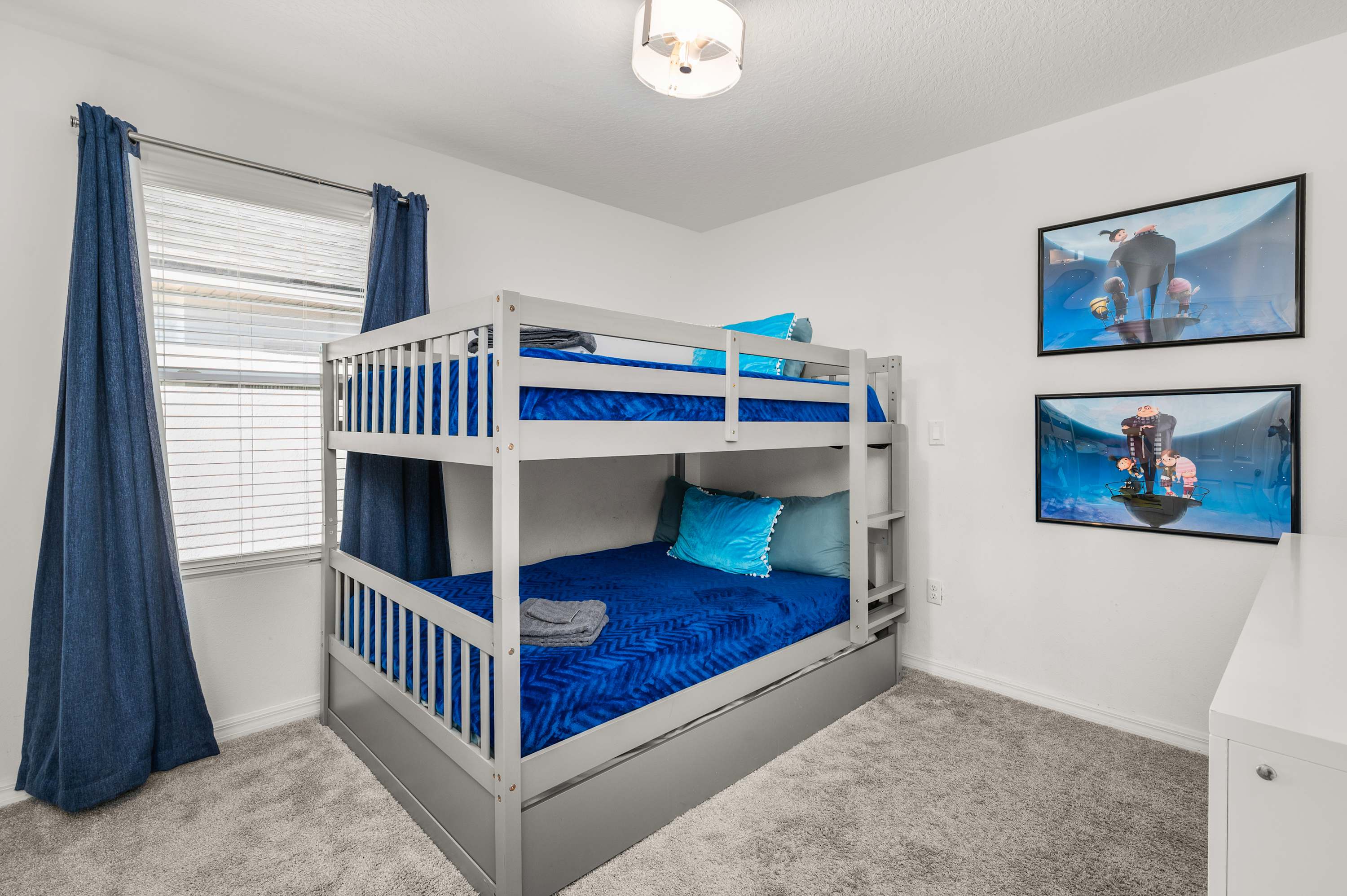 Luxury villa w/pool & hot tub near Disney