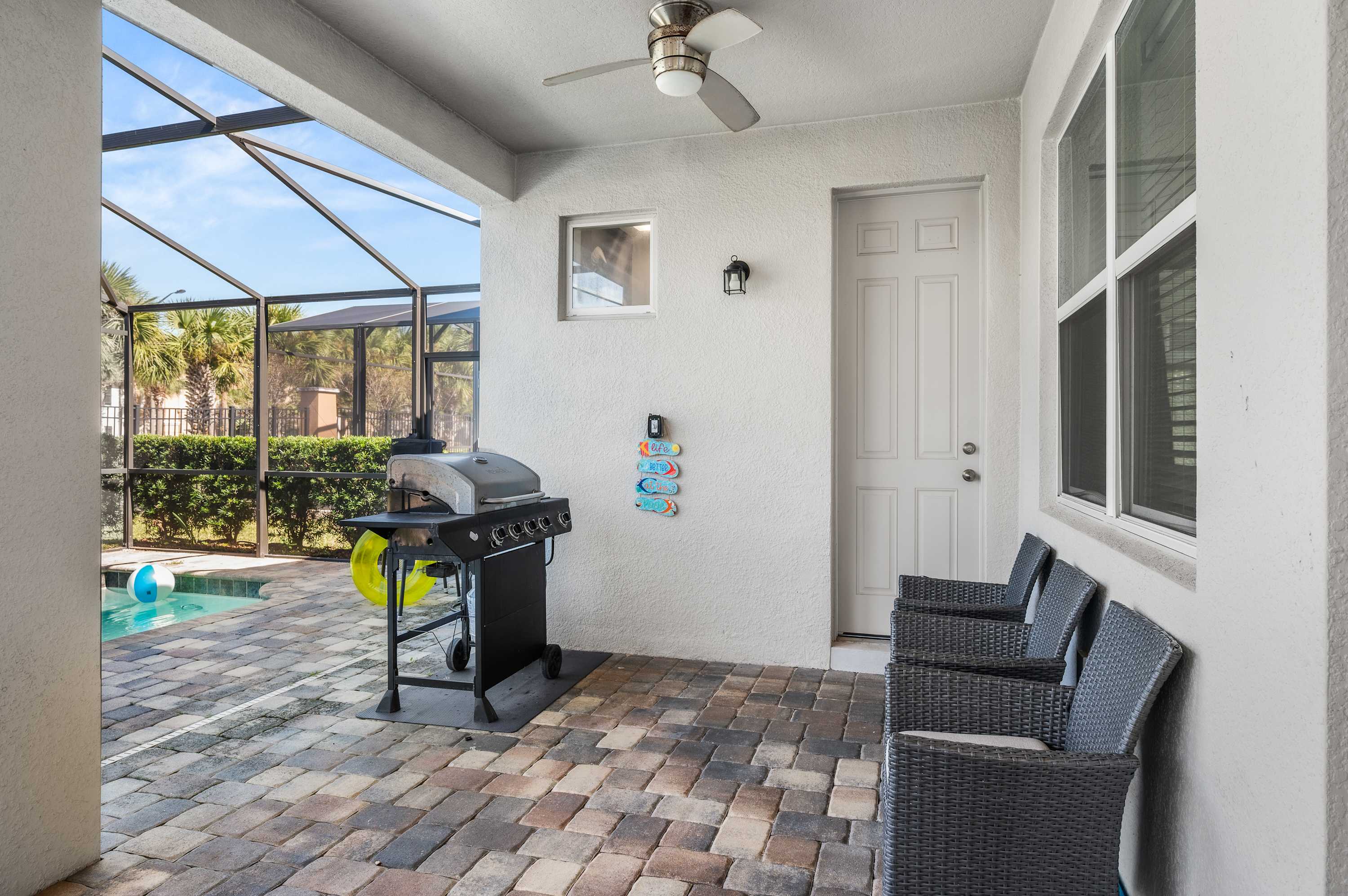 Luxury villa w/pool & hot tub near Disney