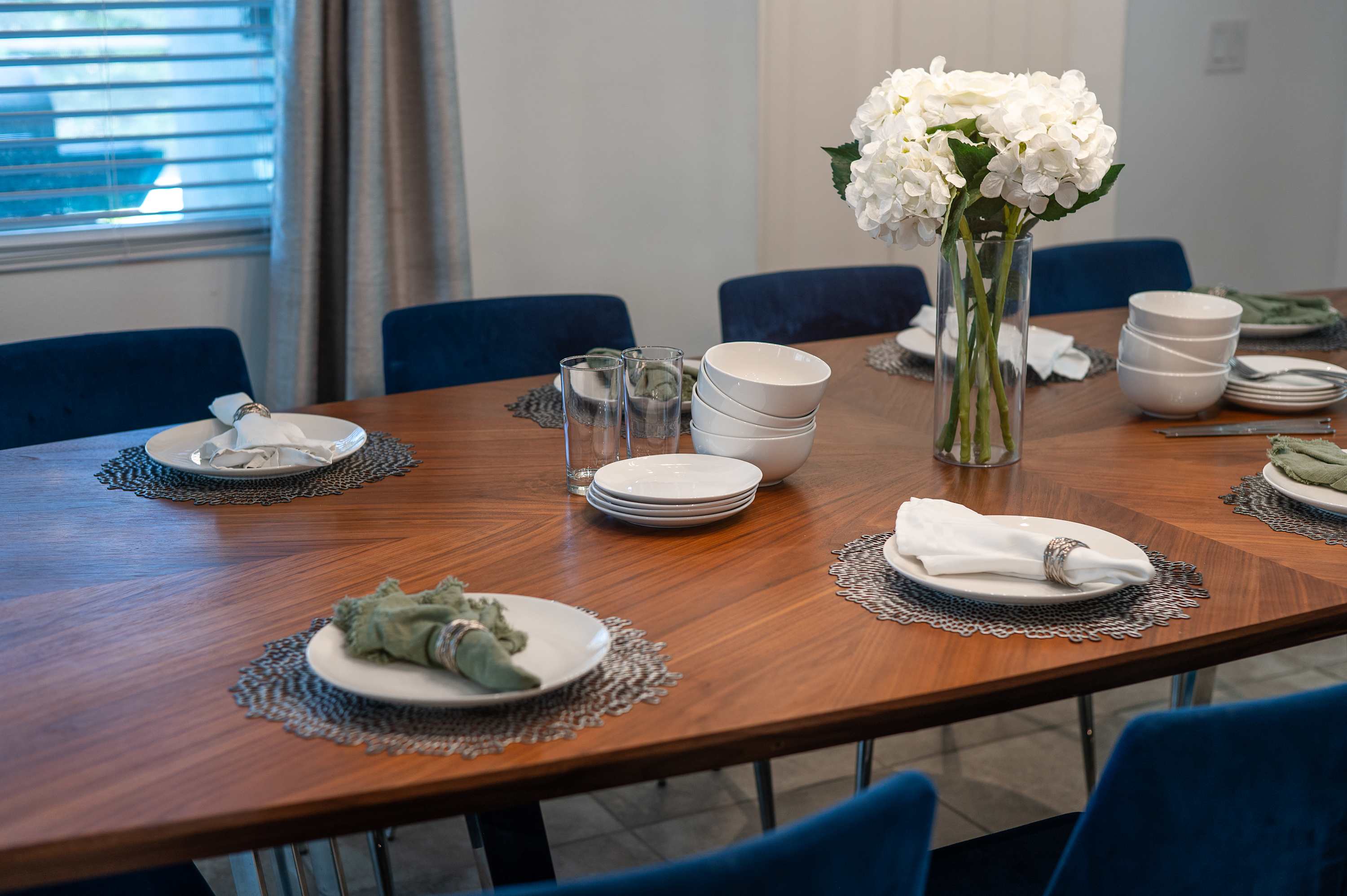 Luxury villa w/pool & hot tub near Disney