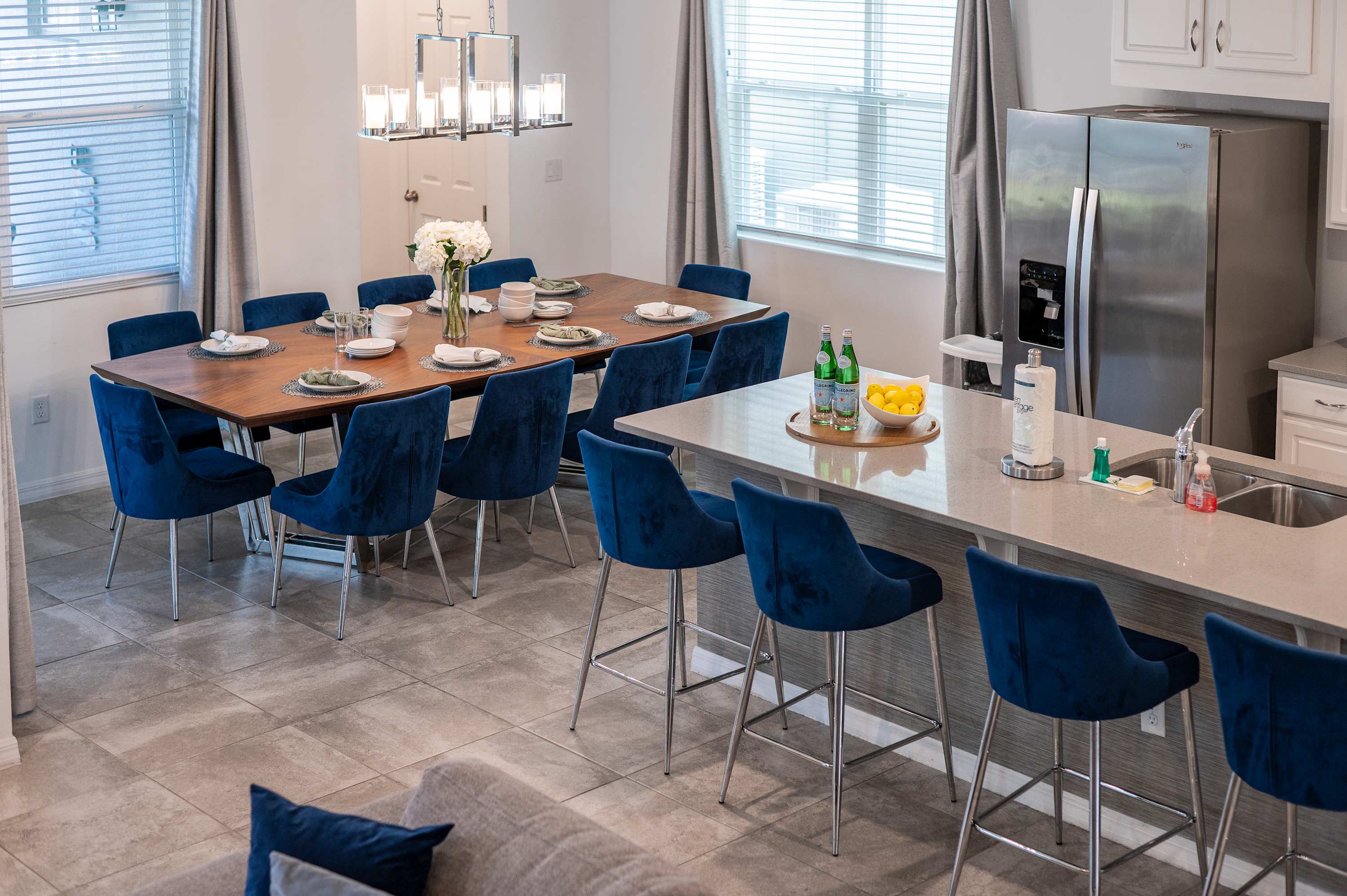 Luxury villa w/pool & hot tub near Disney