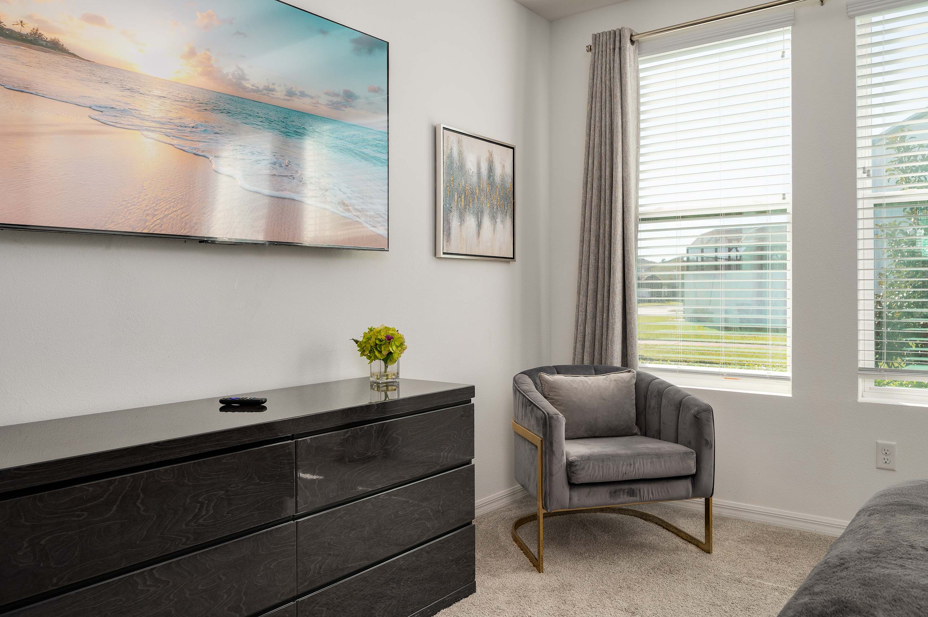 Luxury villa w/pool & hot tub near Disney