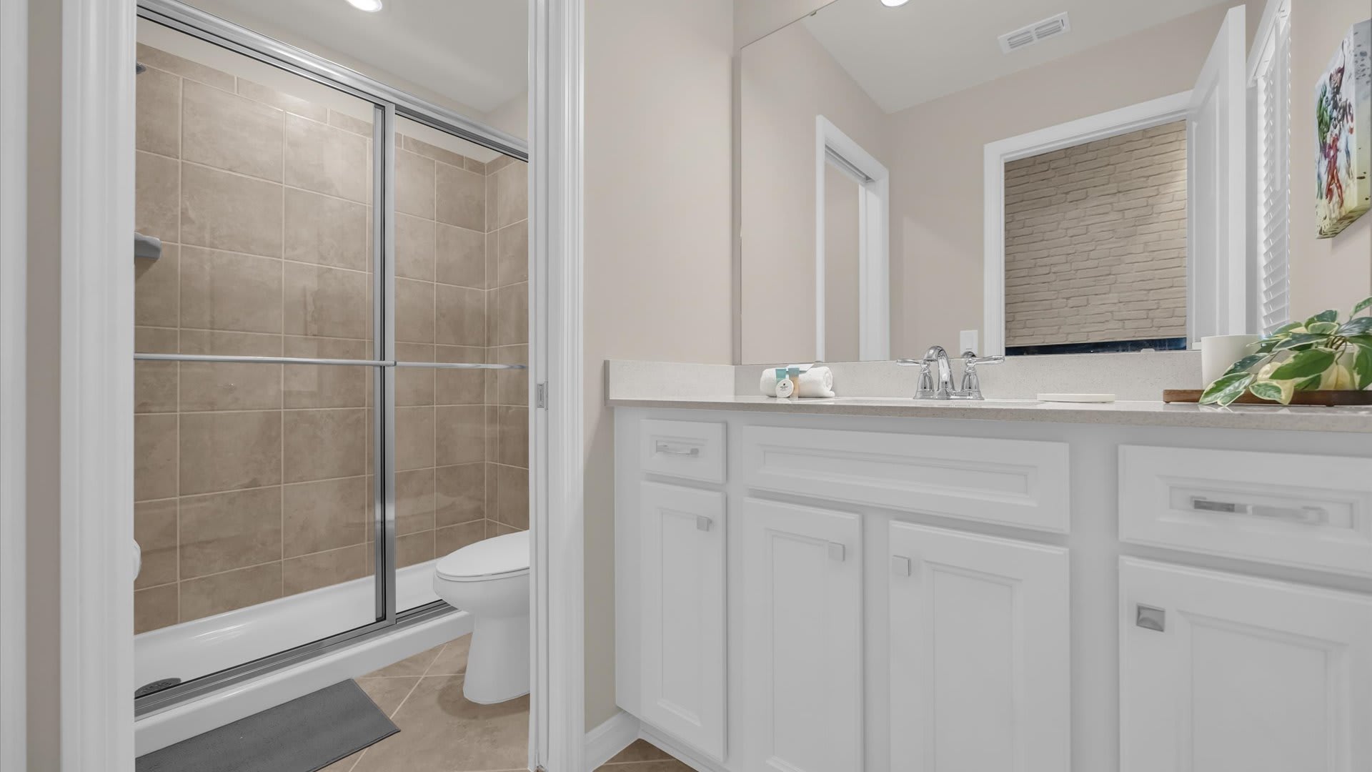En-suite bathroom with standing shower