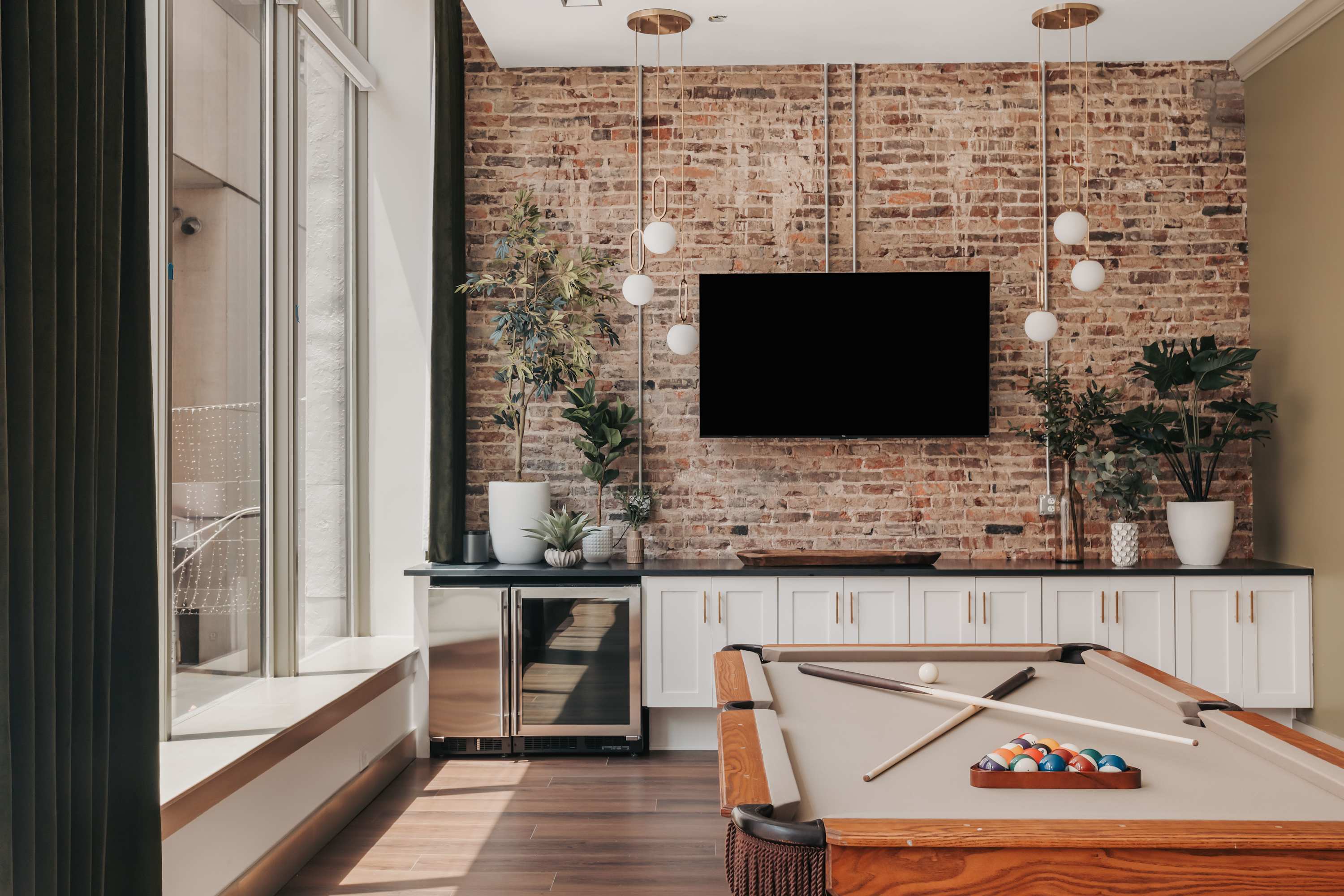 Starr Piano - Roxie and Carraway Suites  - 8 Bedrooms — Nashville, TN — vacation rental