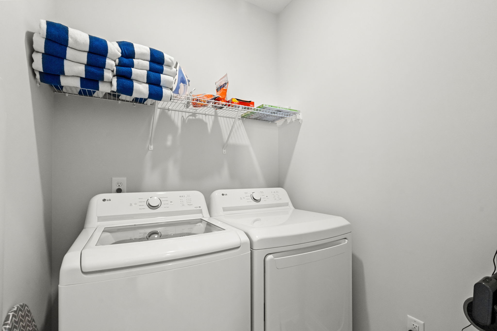 Private washer/dryer