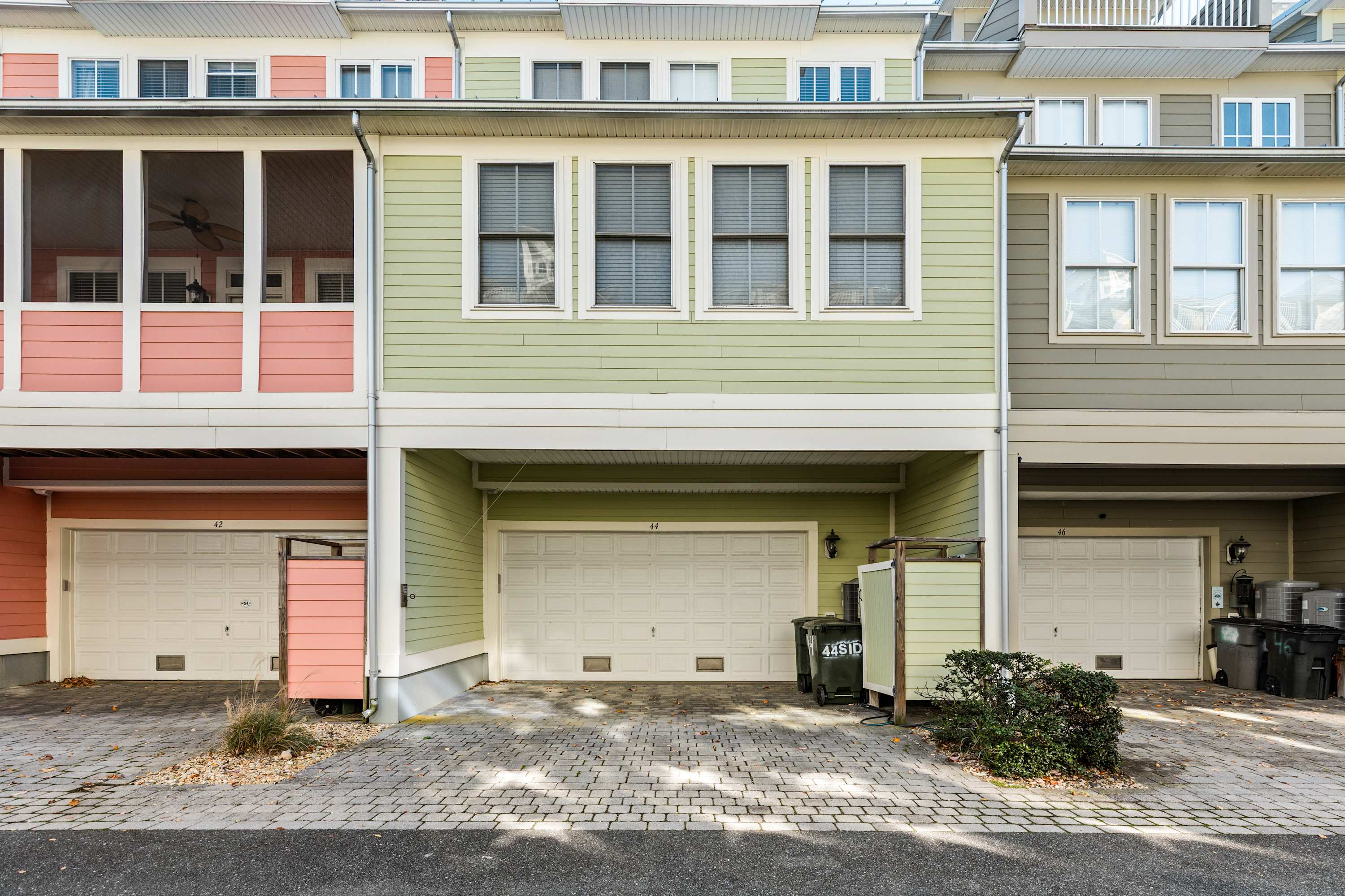 44 Sunset Island Dr