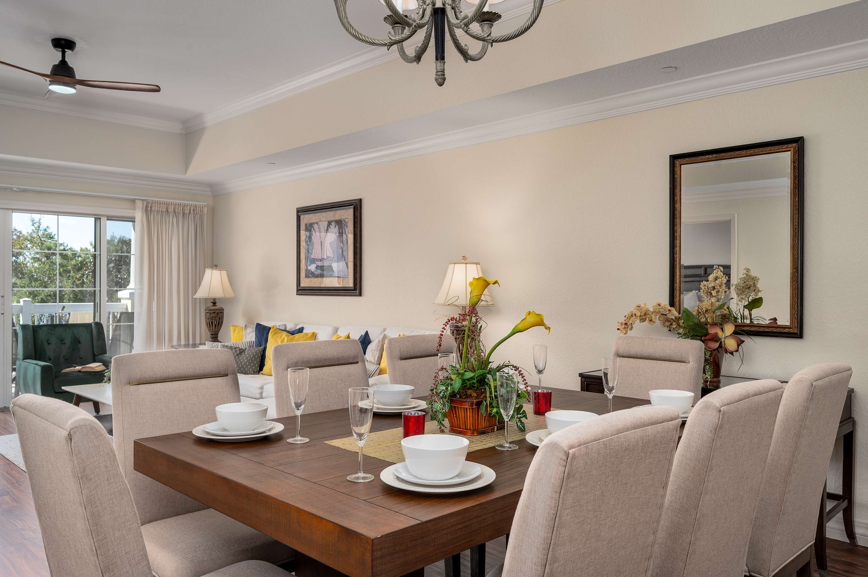 Reunion condo near Disney w/ pool & balcony