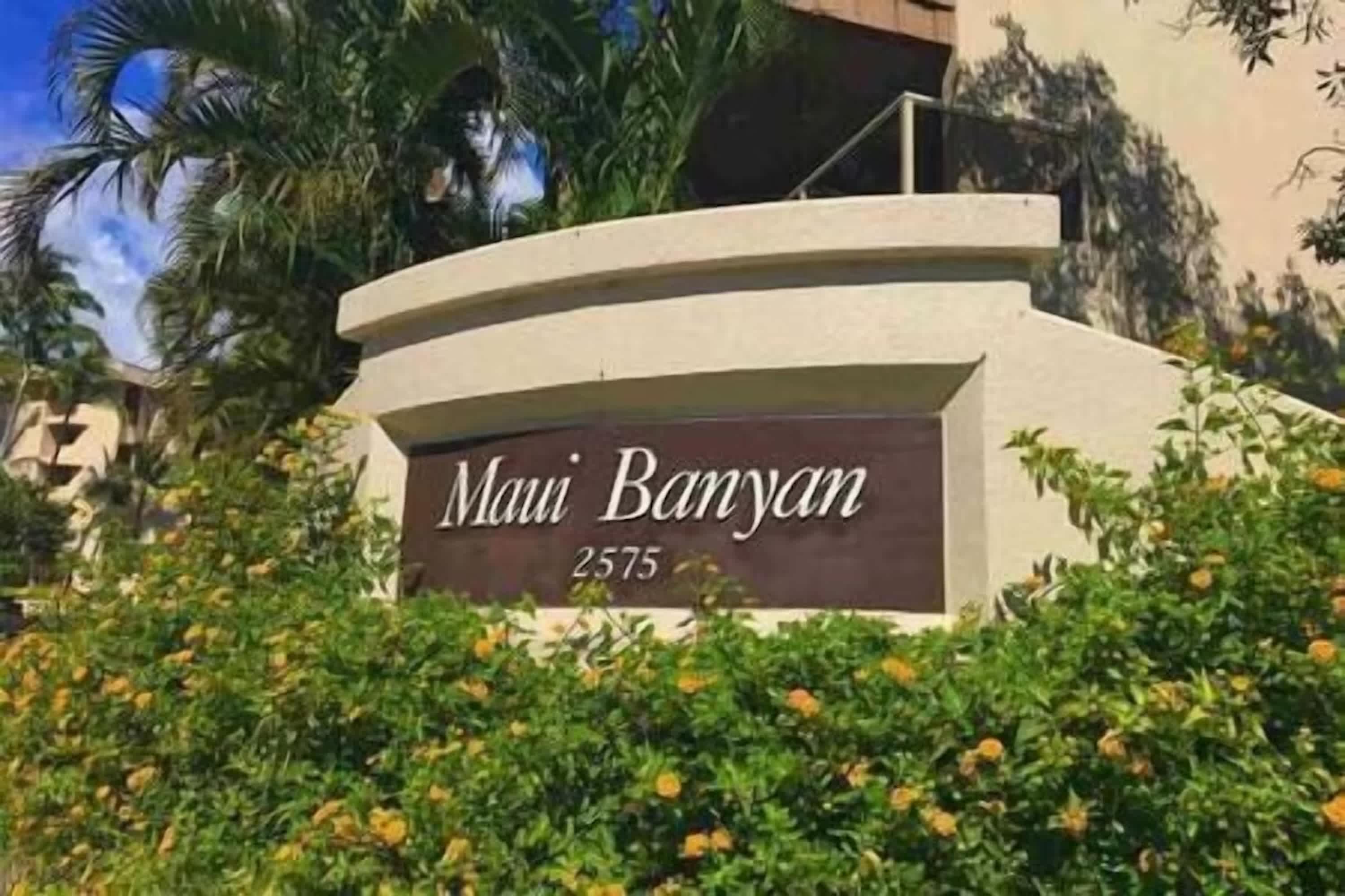 Oceanfront, Resort-Style Condos w/ Pool & Private Lanai — photo 56