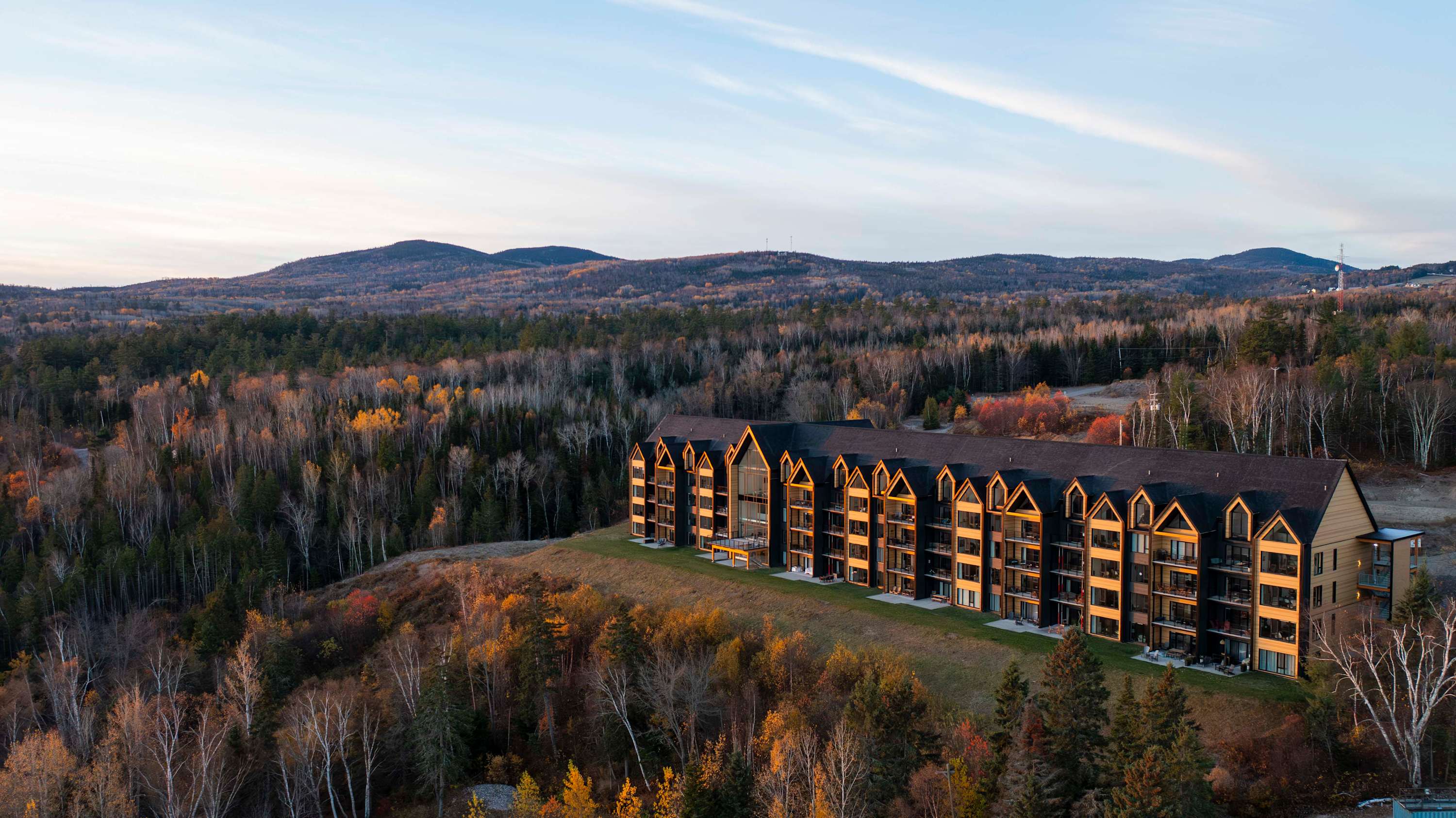 109 | Peaceful heaven with beautiful terrace in Baie-Saint-Paul, QC G3Z 2V5