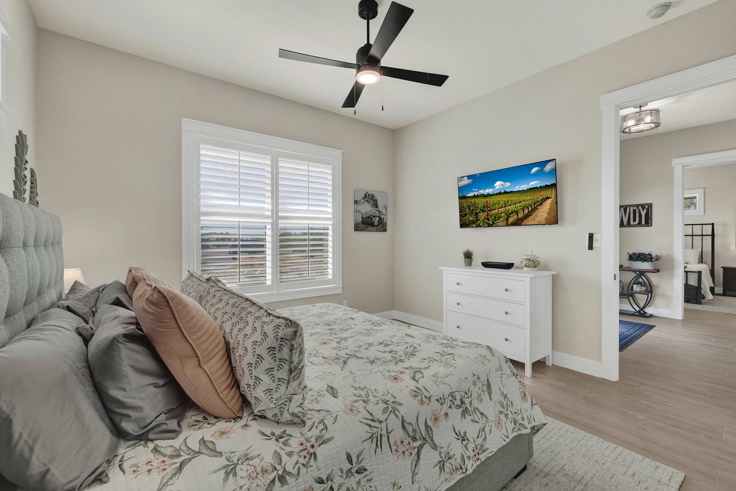 Vino Villa-Putting Green, Firepit,Hill Country Views | Photo 24