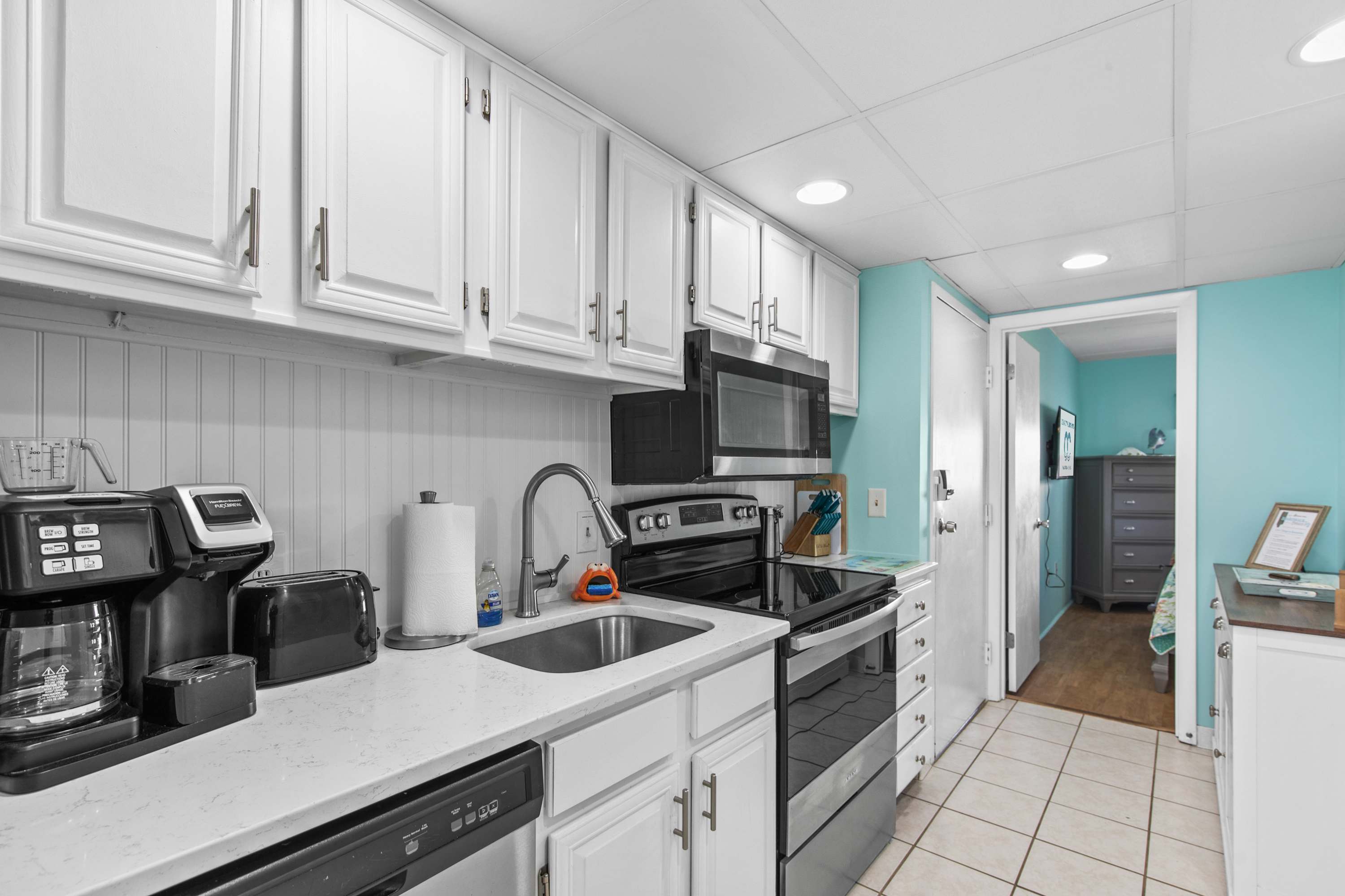 Decatur House 402, Beautiful Boardwalk Gem