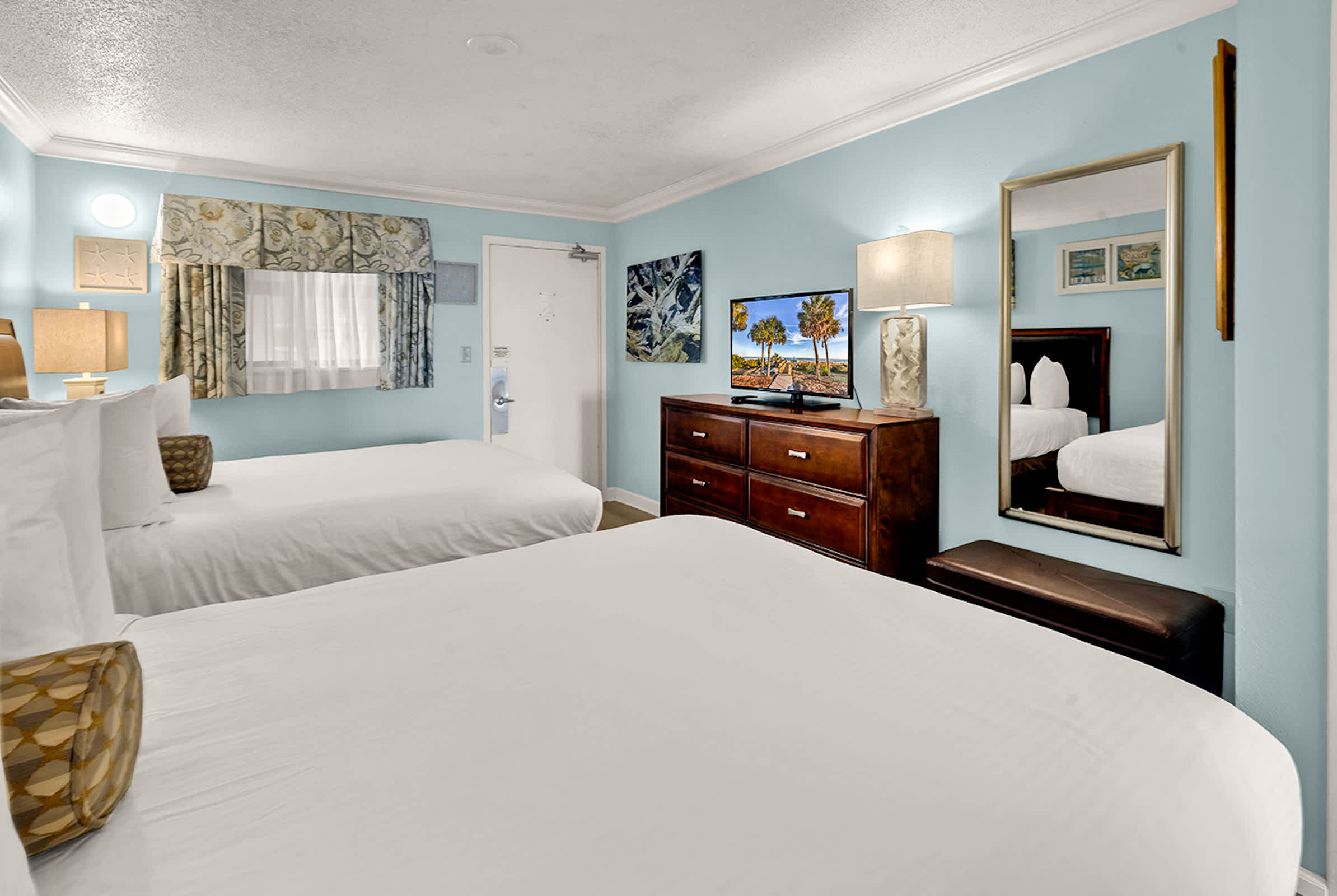 Oceanfront Escape at Coral Beach with Pools | Photo 9