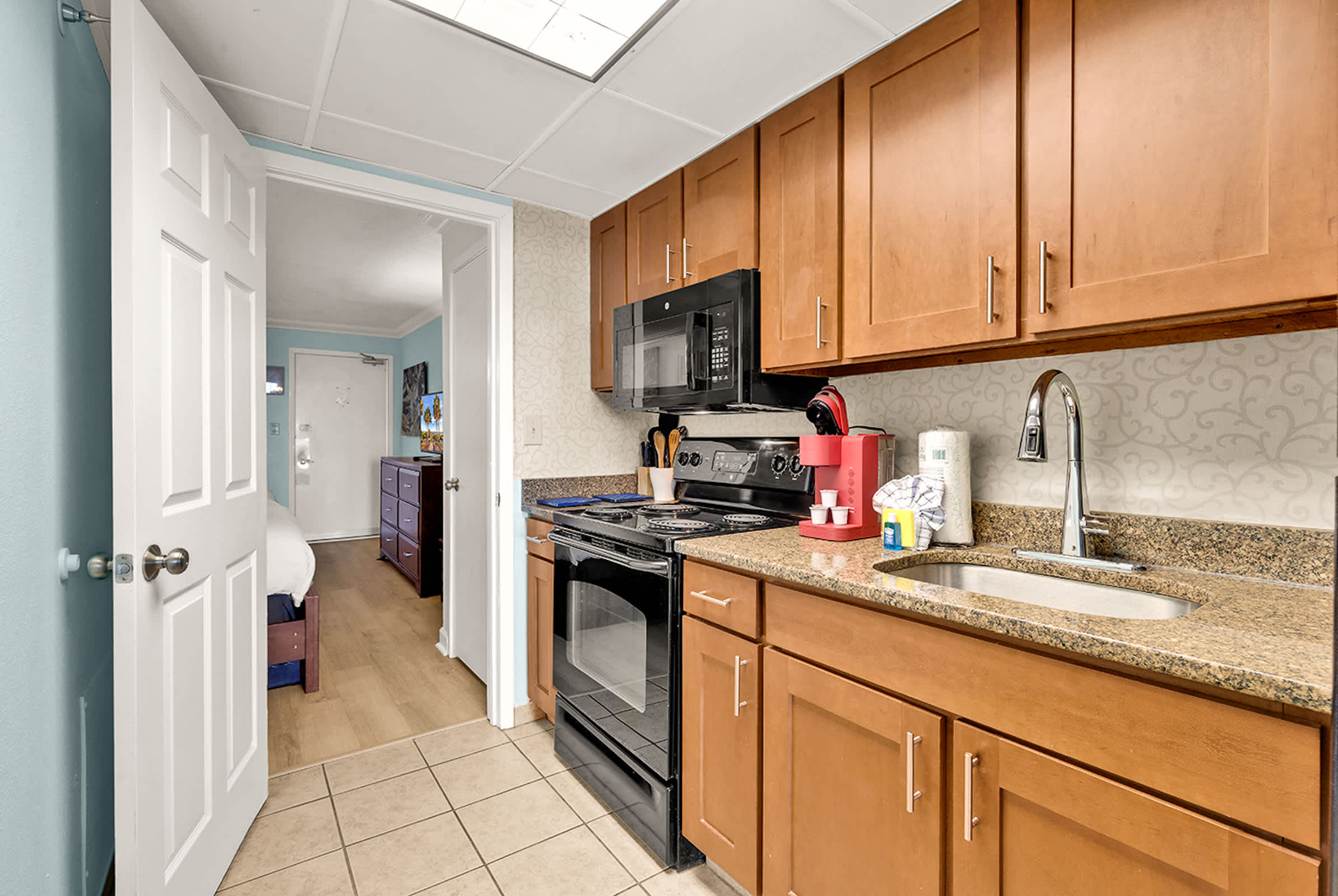 Oceanfront Escape at Coral Beach with Pools | Photo 13