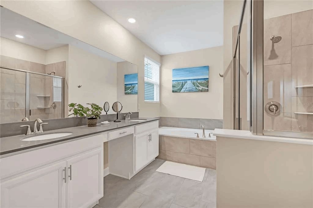 9 MI to Disney w Pool + Arcade + FREE Waterpark