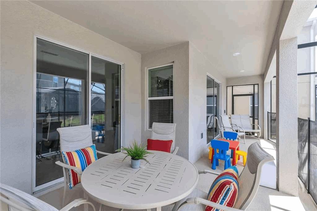 9 MI to Disney w Pool + Arcade + FREE Waterpark