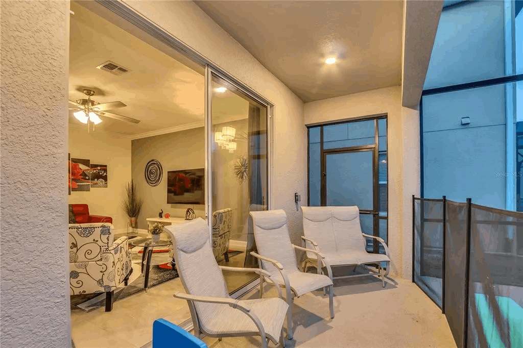 9 MI to Disney w Pool + Arcade + FREE Waterpark