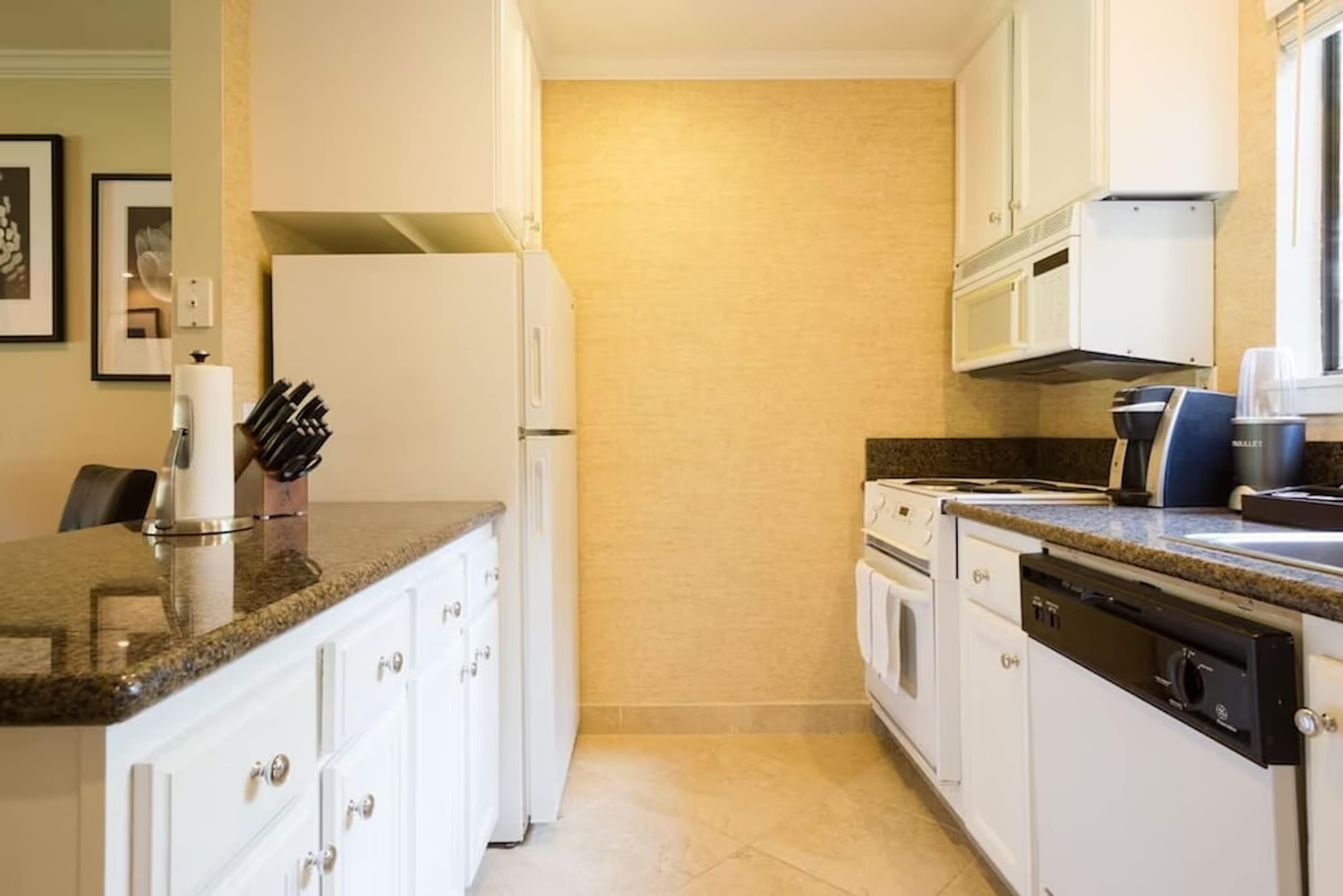 2 Private Napa Condos | Sleeps 6 | 30+ Nights OK 5