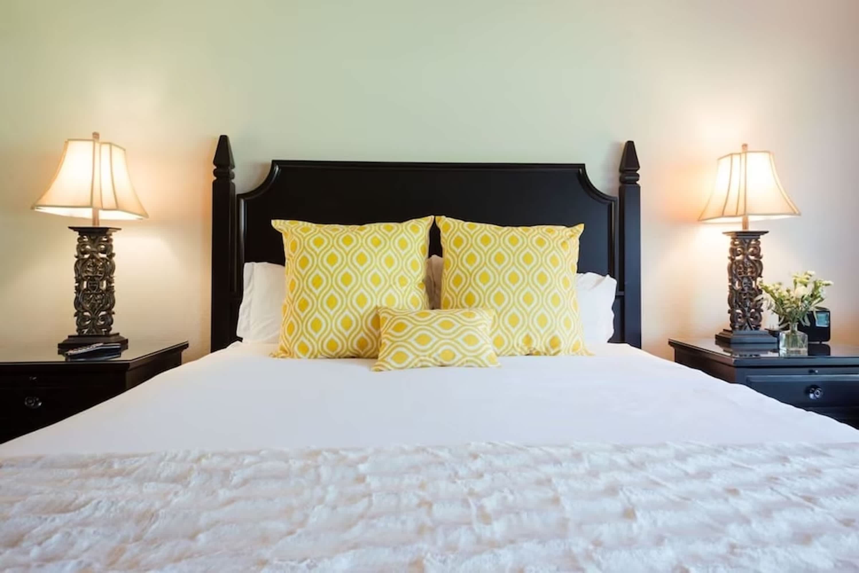 2 Private Napa Condos | Sleeps 6 | 30+ Nights OK — photo 26