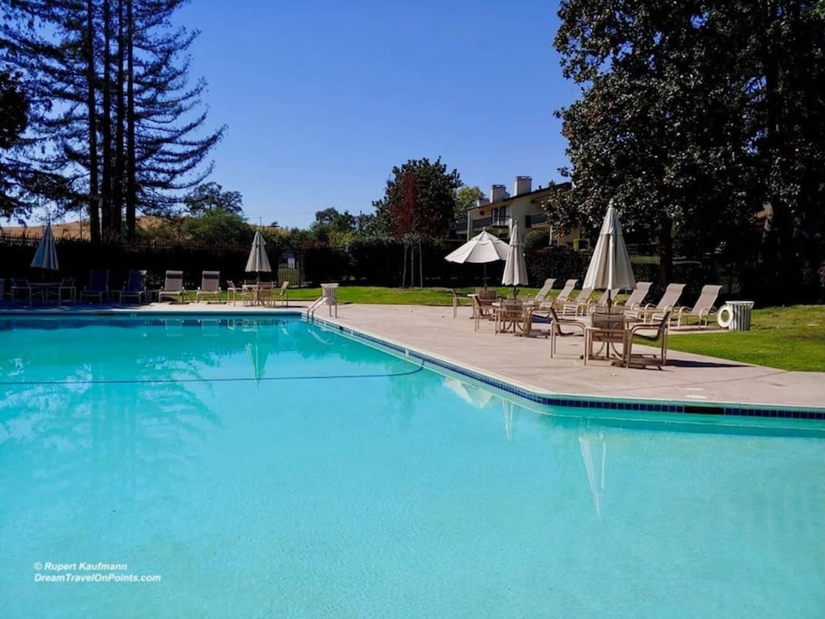 Pet-Friendly Silverado Condos with Pool & Golf Course View — photo 13
