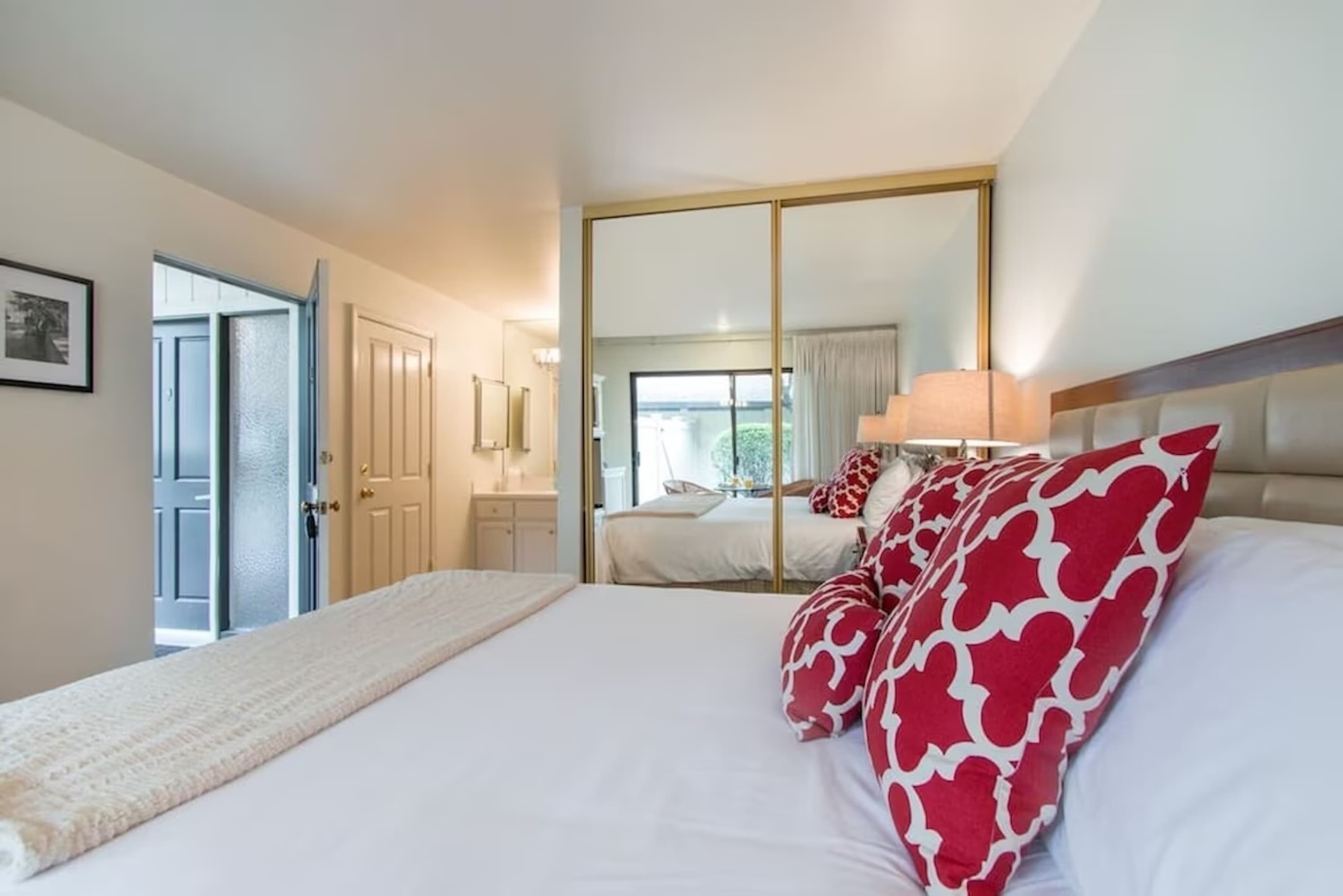 Pet-Friendly Silverado Condos with Pool & Golf Course View — photo 30